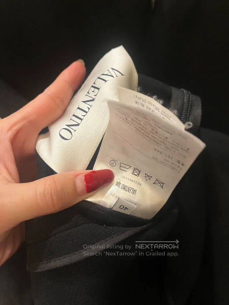 Valentino Valentino Black dress Size S / US 4 / IT 40 - 1 Thumbnail