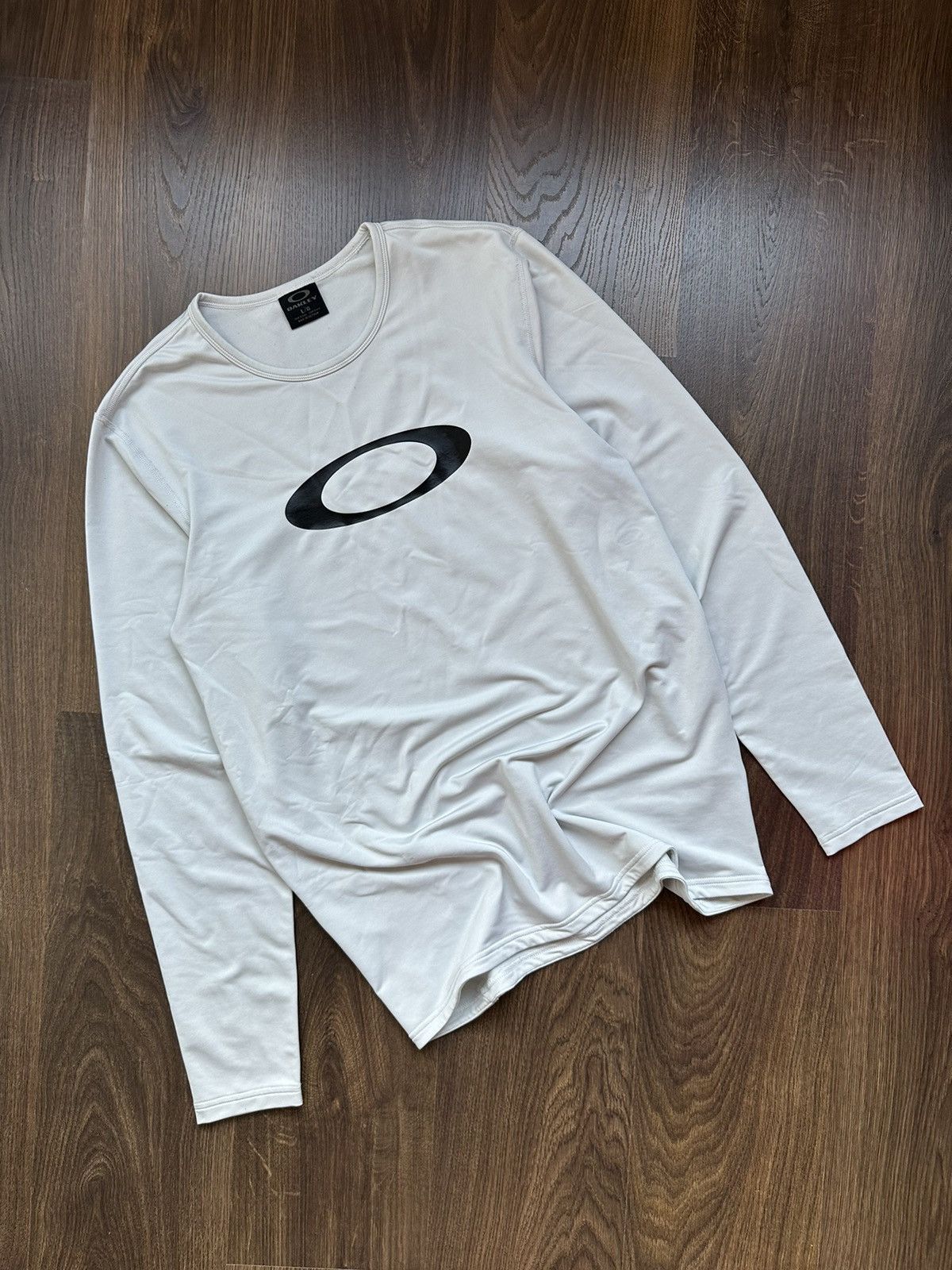 Oakley Vintage Retro Outdoor Oakley Crewneck L 90s Size US L / EU 52-54 / 3 - 1 Thumbnail