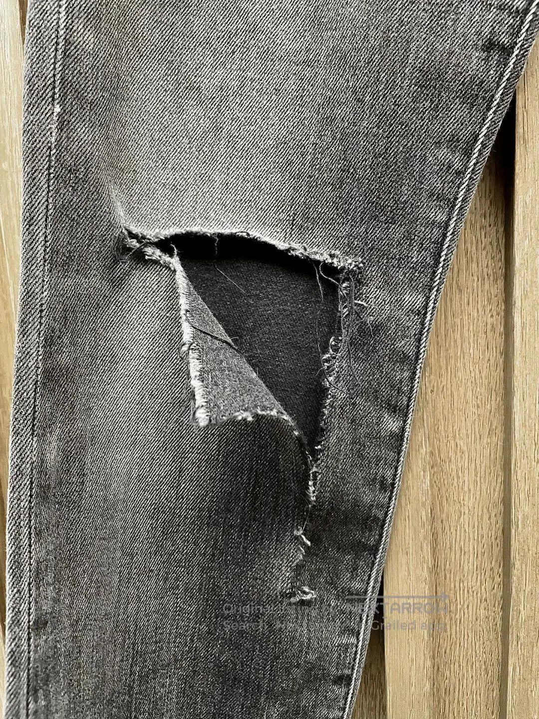 Balenciaga Gray Distressed Denim Jeans Size 30. Size US 30 / EU 46 - 2 Thumbnail