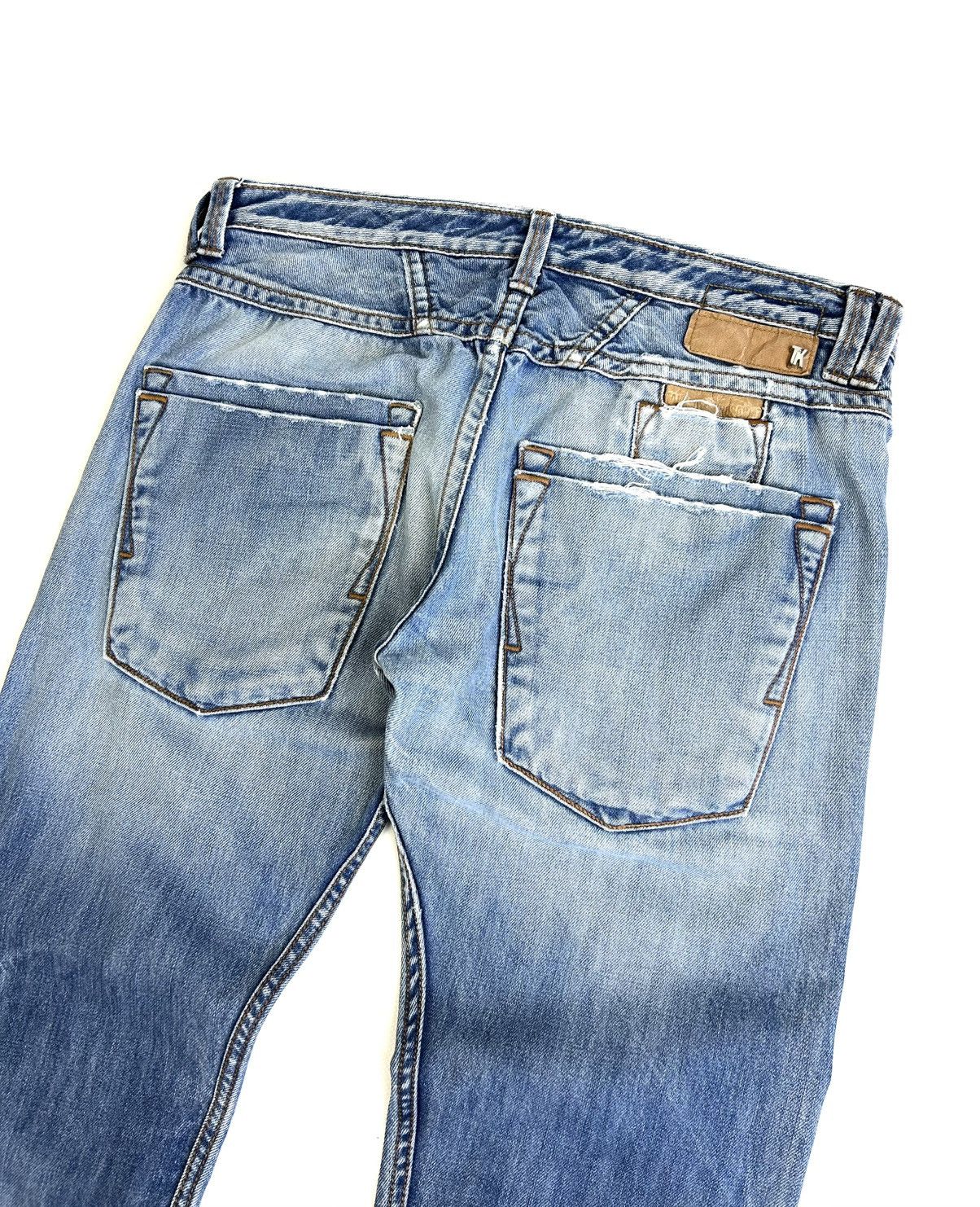 Takeshy Kurosawa Takeshy Kurosawa Distressed Vintage Japan Wash Jeans Y2K Size US 34 / EU 50 - 7 Thumbnail