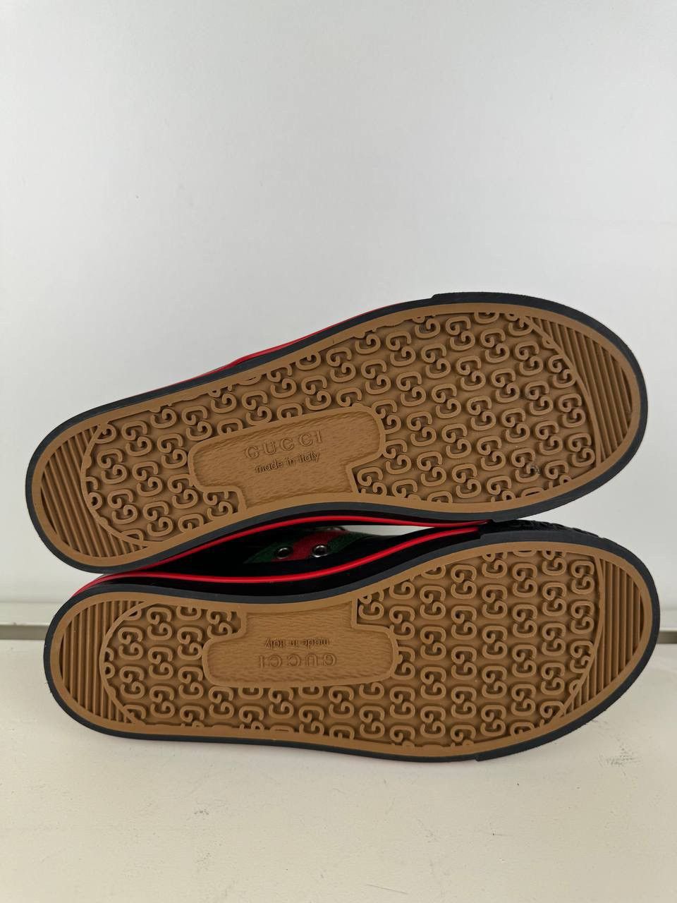 Gucci high-top sneakers from Gucci Size US 9 / IT 39 - 14 Thumbnail