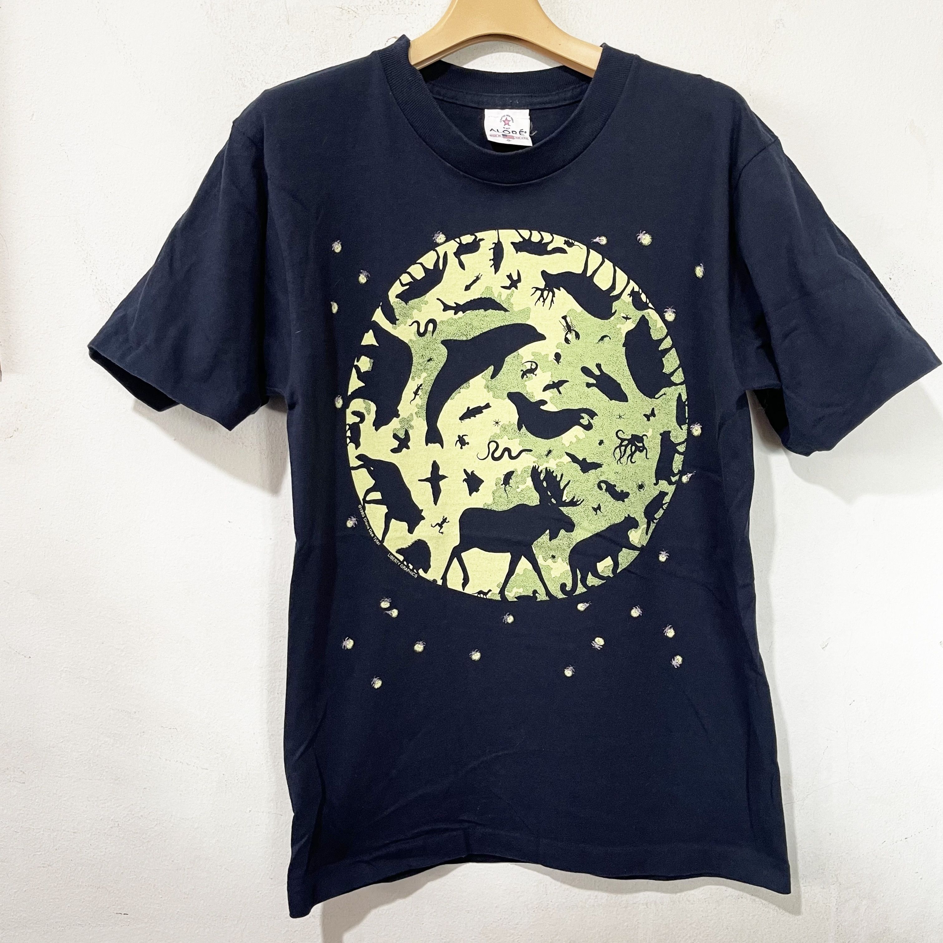 Vintage Vintage 1995 Diana Dee Tyler Wildlife Moon T-Shirt Size US S / EU 44-46 / 1 - 1 Thumbnail