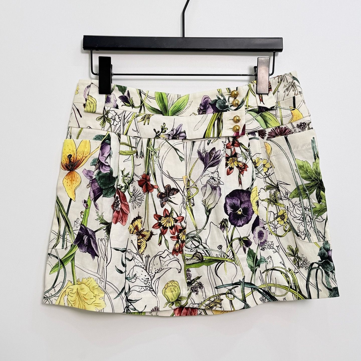 Gucci Gucci Floral Print Mini Skirt Size 38 Size 26" / US 2 / IT 38 - 1 Thumbnail