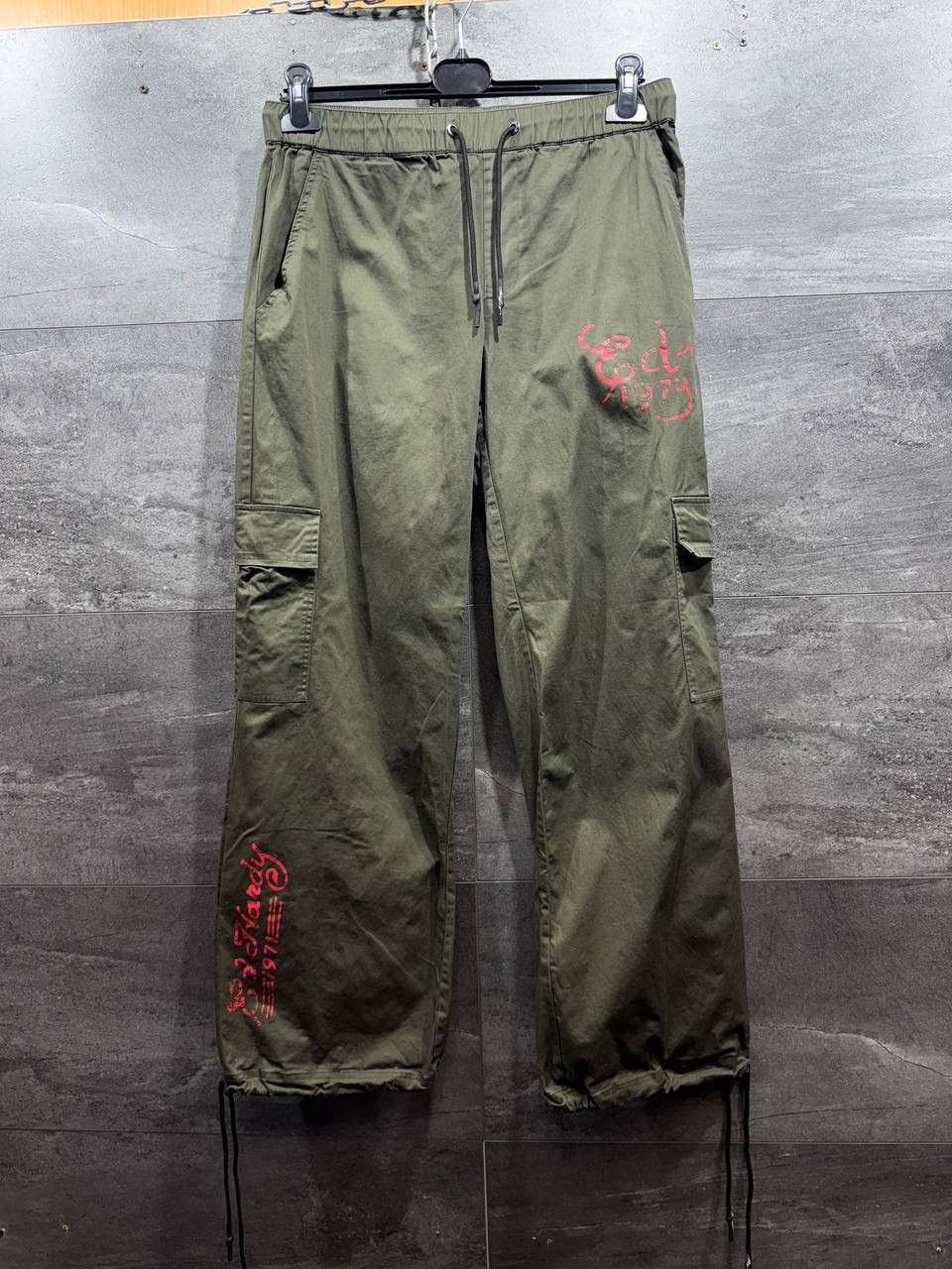 Ed Hardy Ed Hardy Urban Outfitters Cargo Pants Embroidered Parachute Size US 30 / EU 46 - 1 Thumbnail