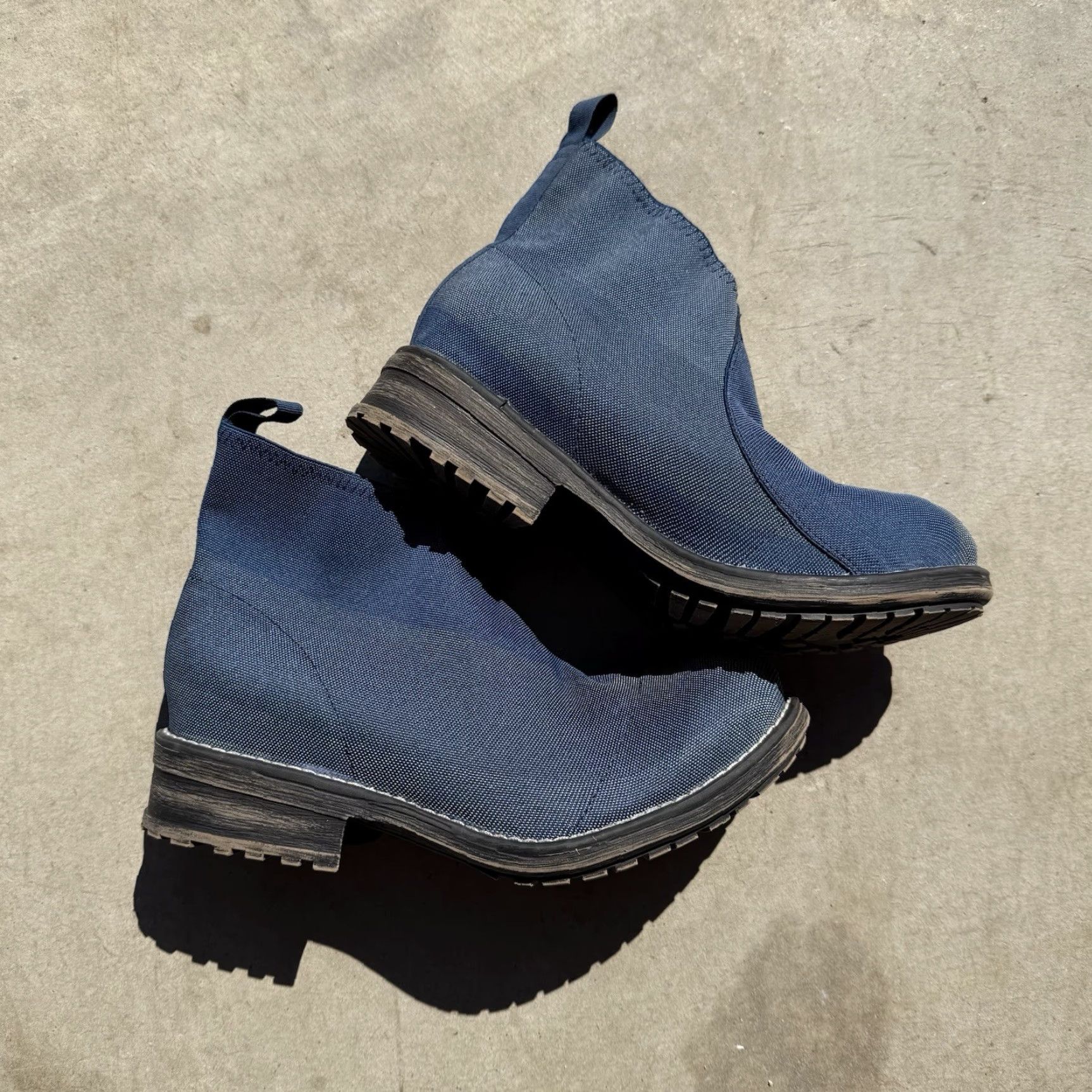 Vintage VINTAGE The Rambla Boot Boot Women Ankle Pull On Navy Blue 10 Stretch Cotton Blend Machine Washable Size US 10 / IT 40 - 2 Thumbnail
