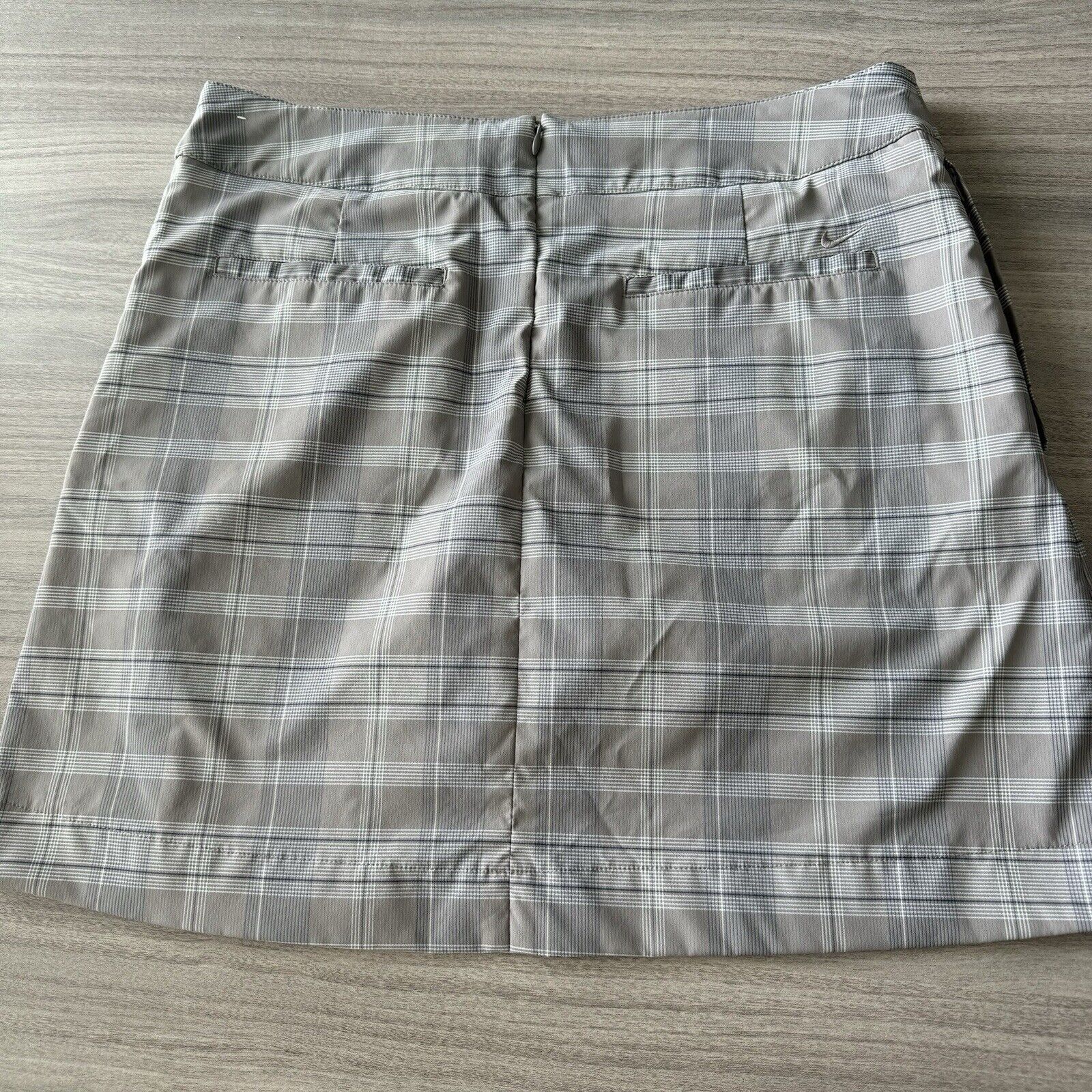 Nike Nike Golf Dri-FIT Plaid Pleated Skort Sz 10 Athletic Stretch Size 32" / US 10 / IT 46 - 2 Thumbnail