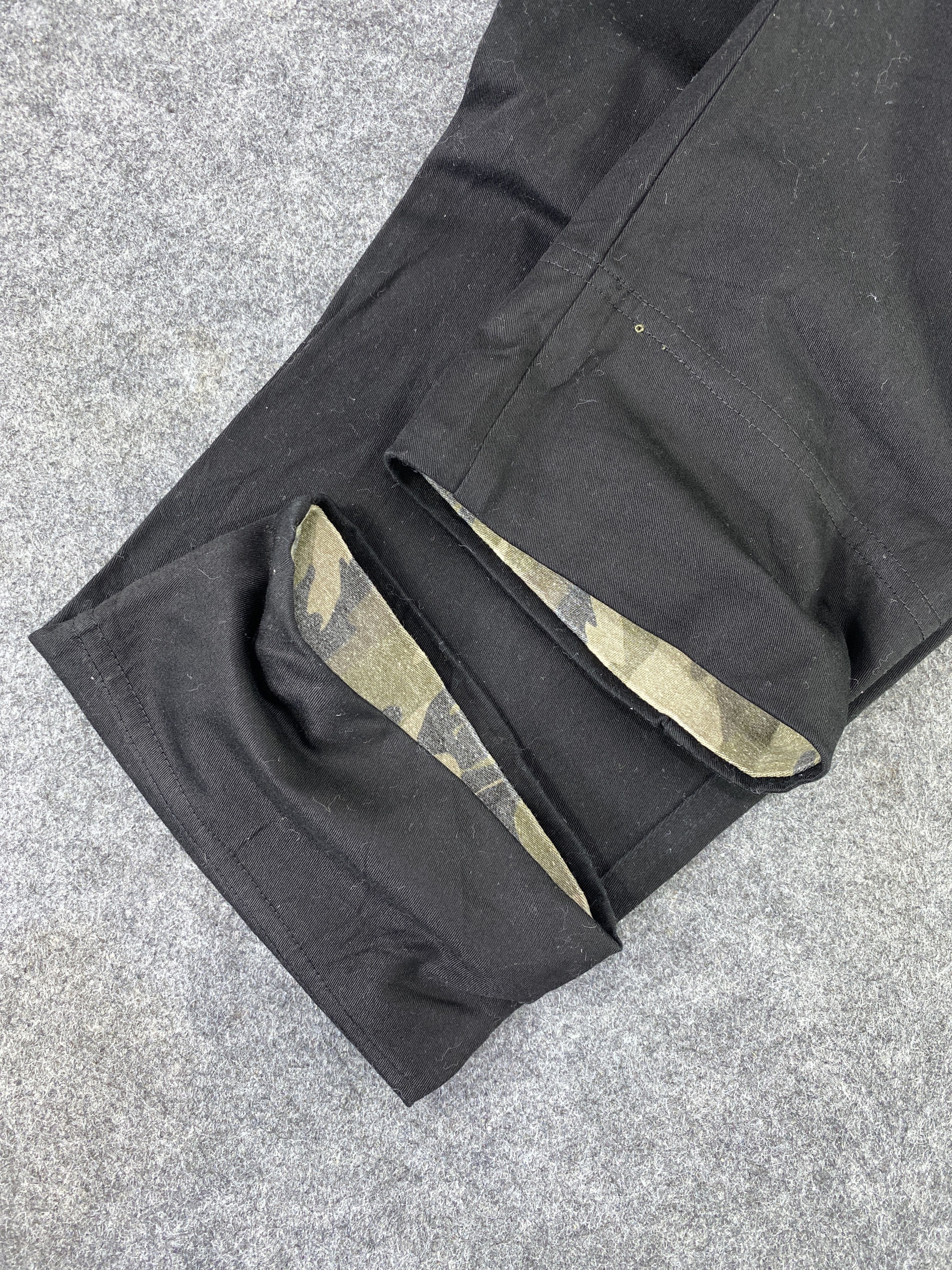 Japanese Brand UP! SMILE MADE IN SMILE 3D Tongue 3 Quarter Shorts -J1109 Size US 31 - 17 Thumbnail