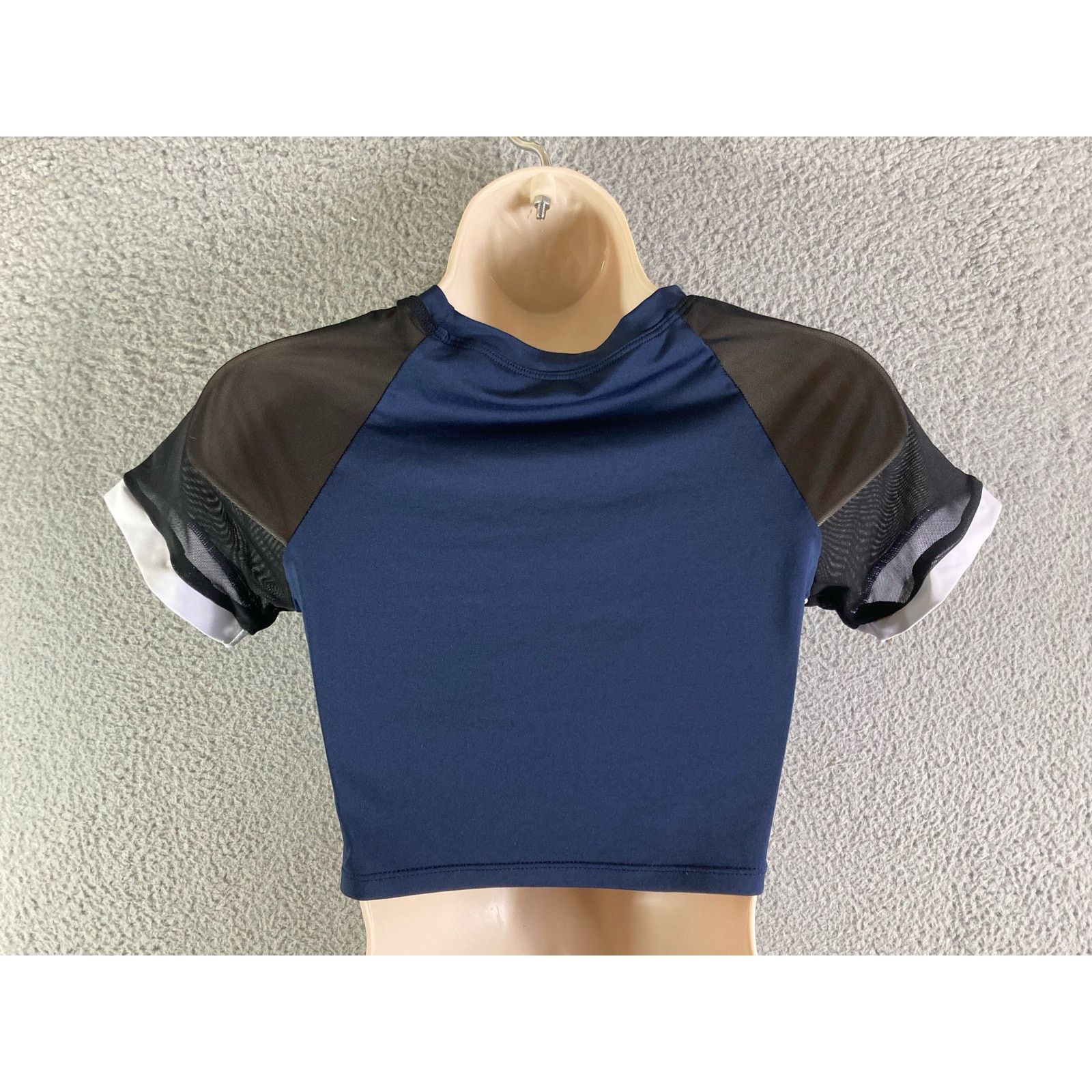 Shein Crop Top Womens Short Sleeve Sexy Blue Black Medium Cropped Size M / US 6-8 / IT 42-44 - 4 Thumbnail