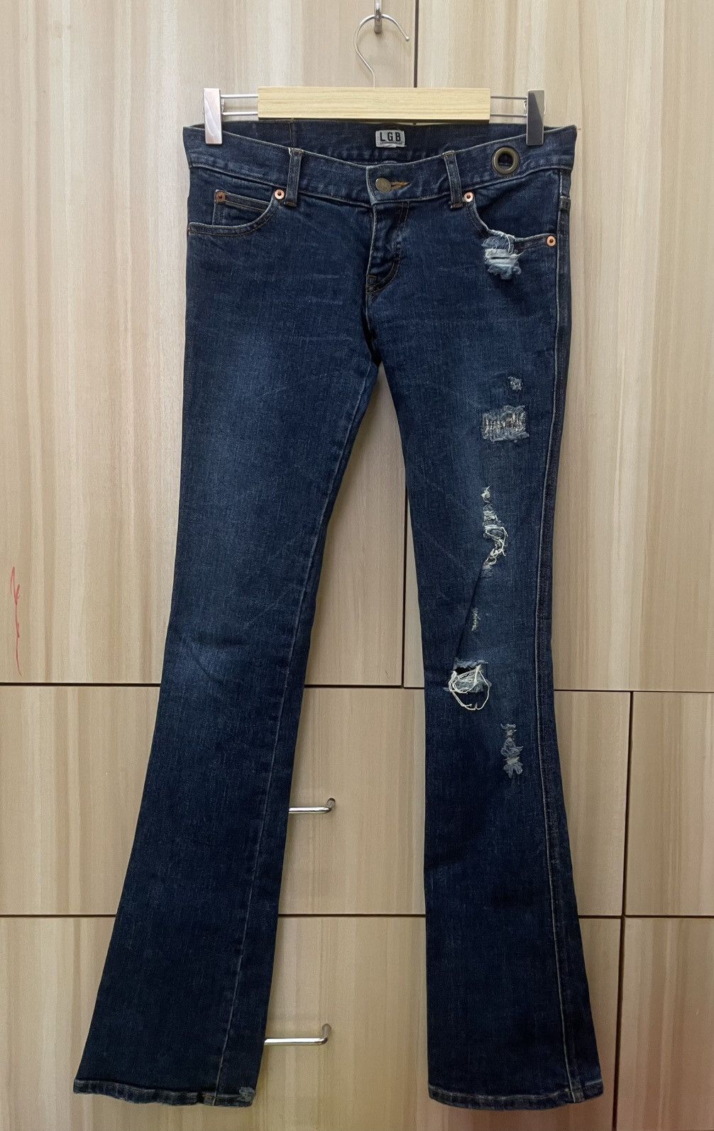 Le Grande Bleu (L.G.B.) LGB Strecthable Bootcut Distressed Jeans Size 30" / US 8 / IT 44 - 1 Thumbnail