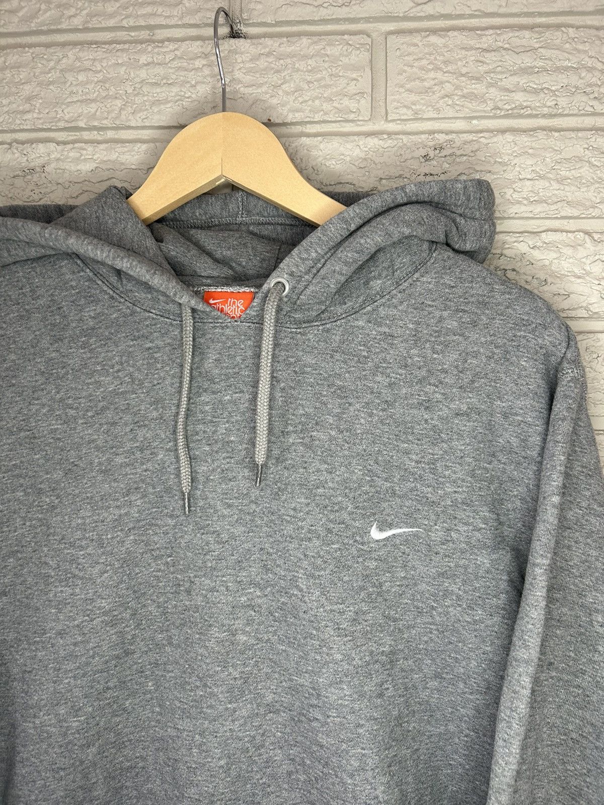 Nike × Vintage Vintage Y2k Nike Embroidered Swoosh Hoodie Size US XL / EU 56 / 4 - 2 Thumbnail