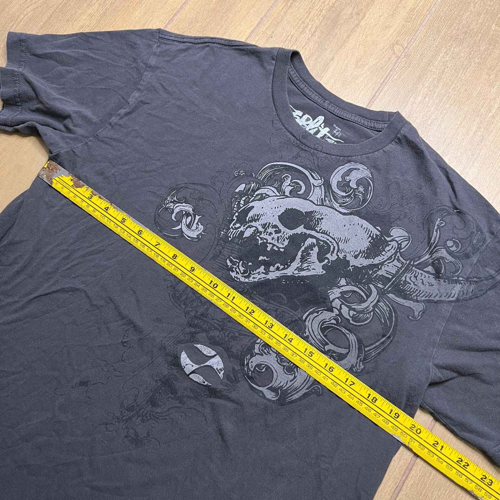 Split Vintage Split Men Sz Large goth grunge cyber skull Y2K Size US L / EU 52-54 / 3 - 6 Thumbnail