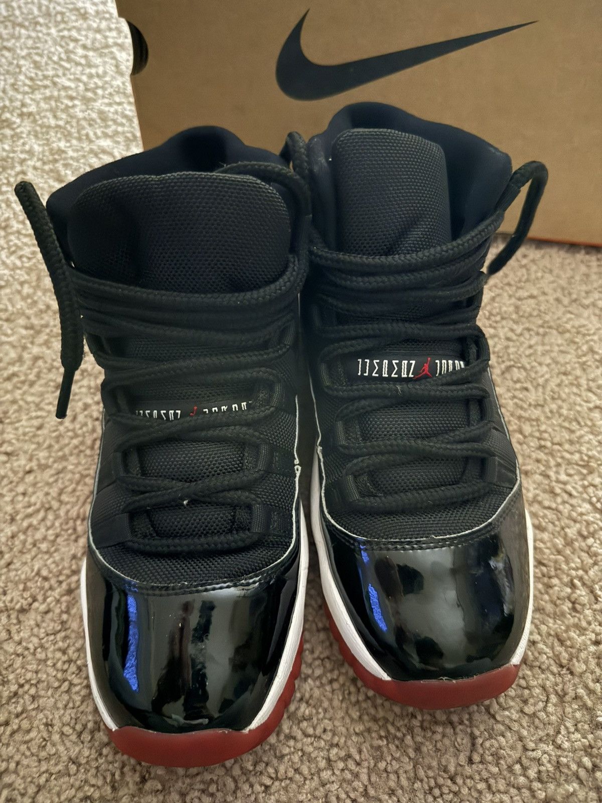 Jordan Brand 2019 jordan bred playoff GS Size US 7 / EU 40 - 7 Thumbnail