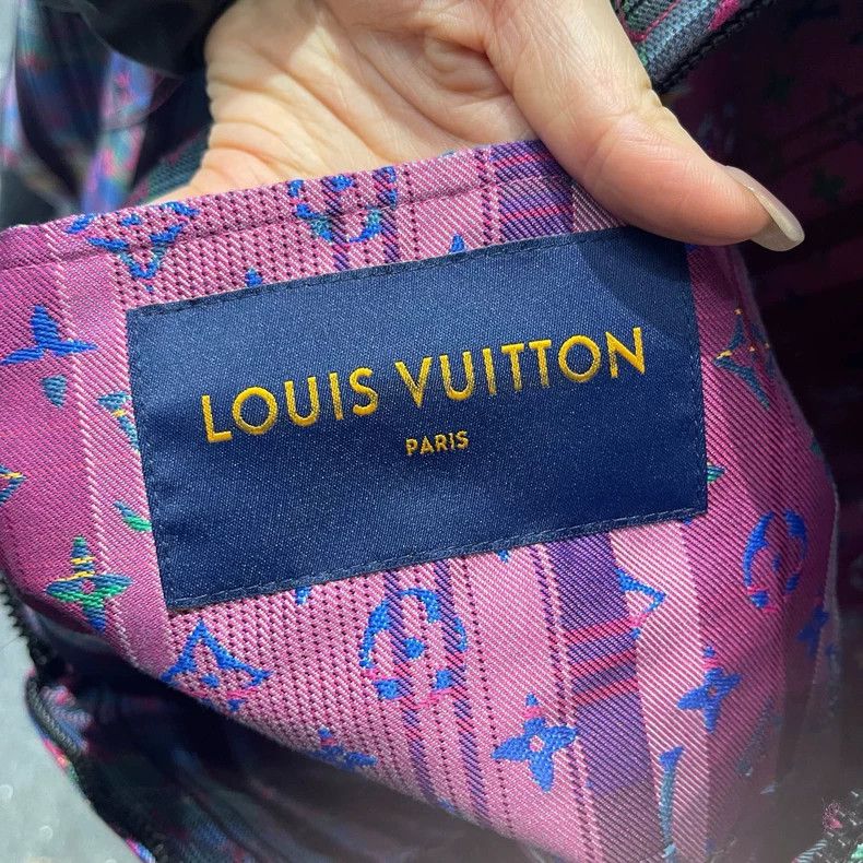 Louis Vuitton Louis Vuitton Purple plaid full logo jacket Size US L / EU 52-54 / 3 - 4 Thumbnail
