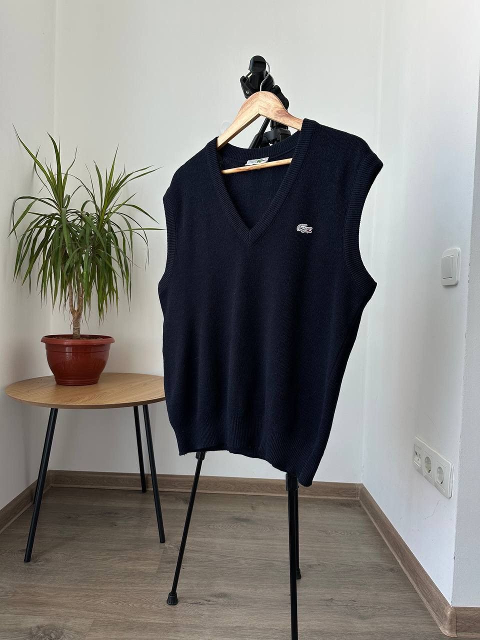 Lacoste Vintage Lacoste Men’s Wool Blend Sweater Vest Blue Size US S / EU 44-46 / 1 - 2 Thumbnail