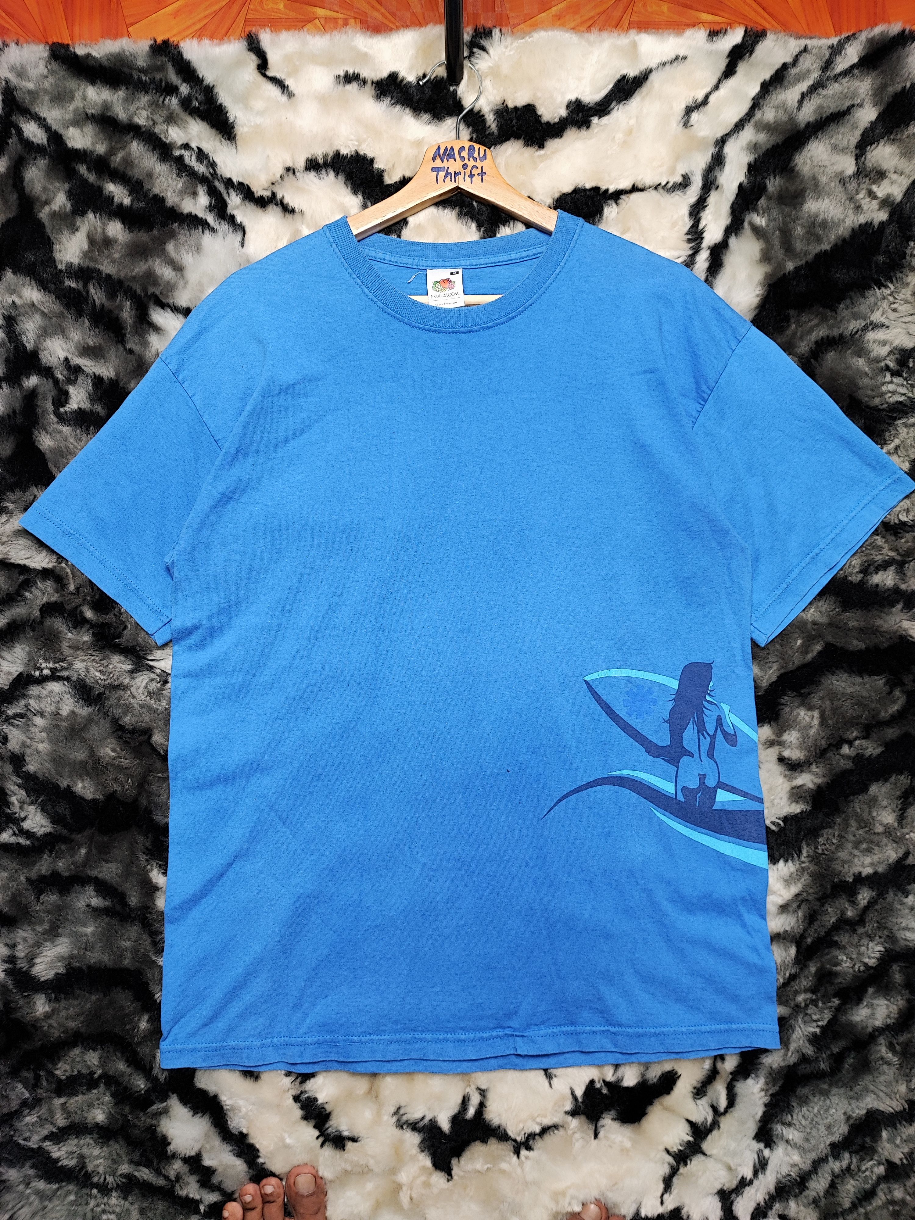 Band Tees Red Hot Chill Pepers Girl Surf Vintage Y2k Hook-Ups Size US L / EU 52-54 / 3 - 3 Thumbnail