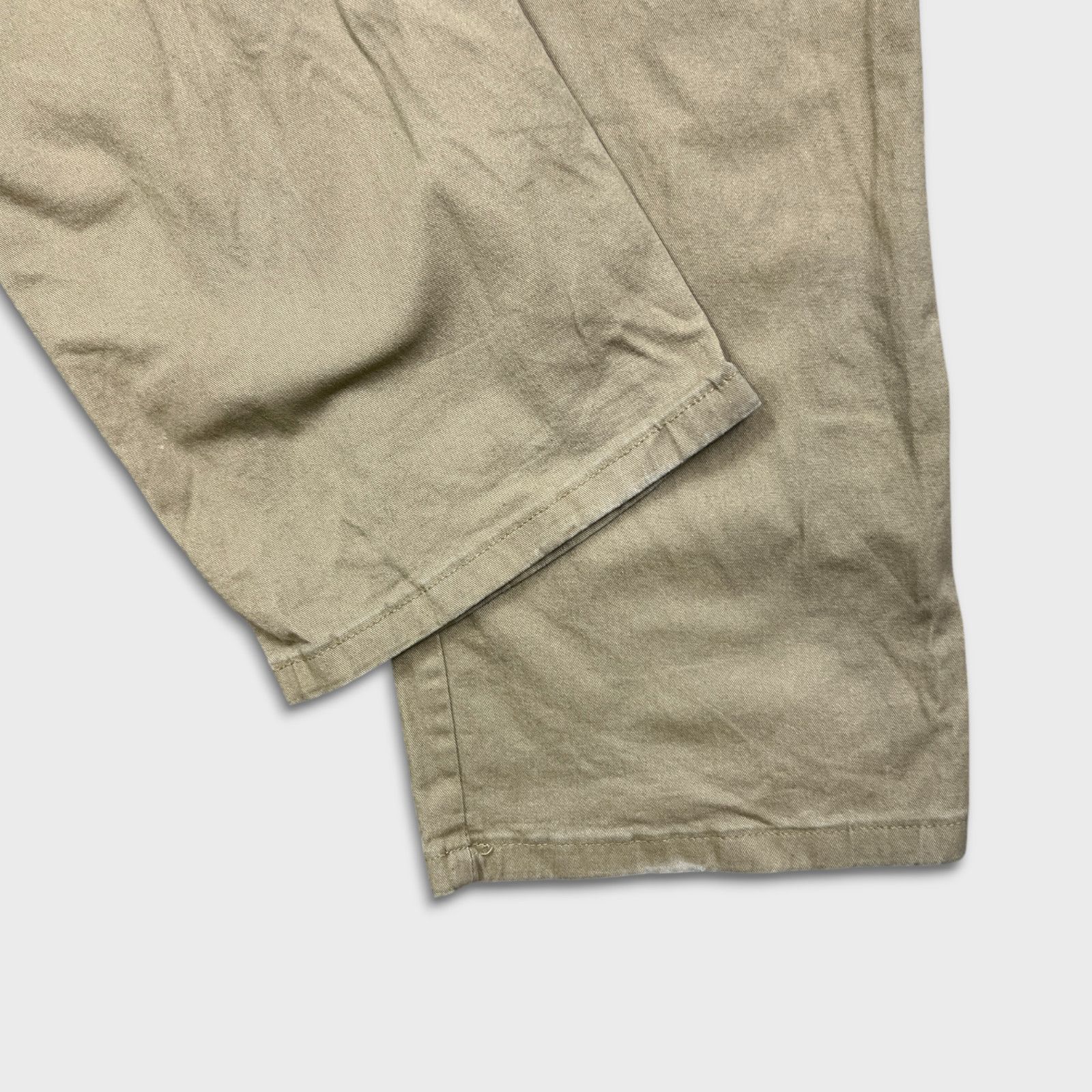 Vintage × Wrangler Wrangler Pants 36x34 Relaxed Casual Pocketed Cargo Trousers Size US 36 / EU 52 - 9 Thumbnail