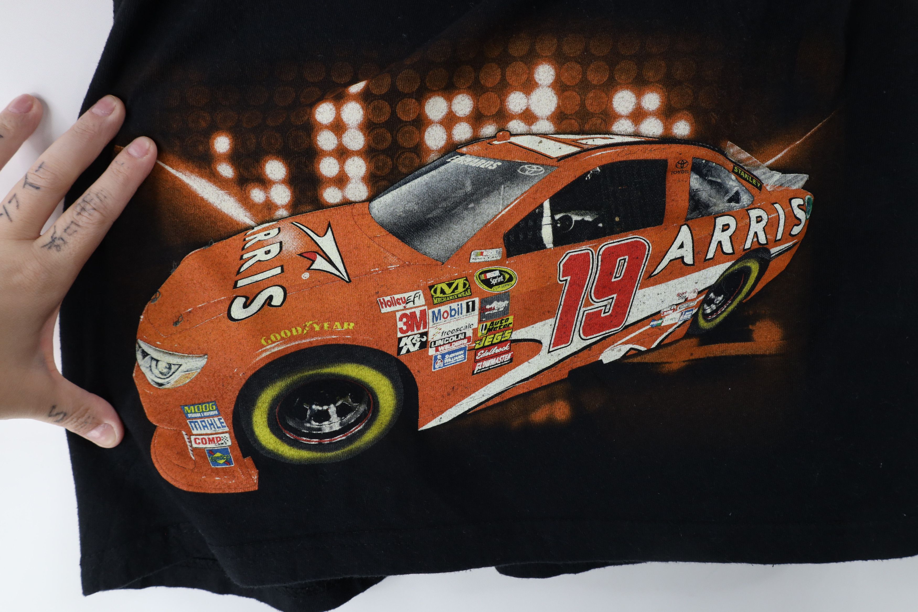 Vintage Y2K NASCAR Out All Over Print Carl Edwards Racing T-Shirt Size US L / EU 52-54 / 3 - 5 Thumbnail