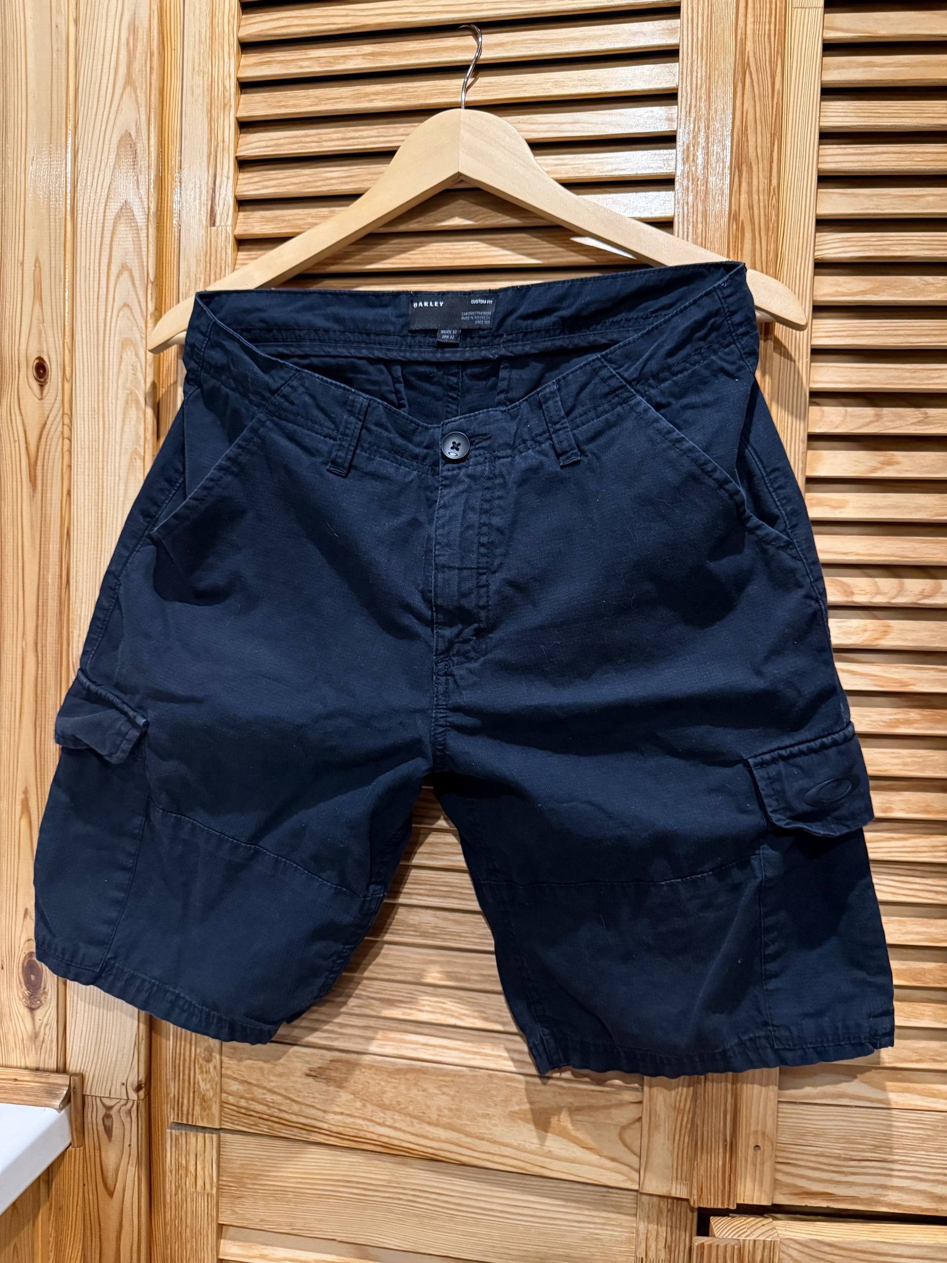 Oakley × Streetwear × Vintage Vintage Oakley tactical cargo shorts