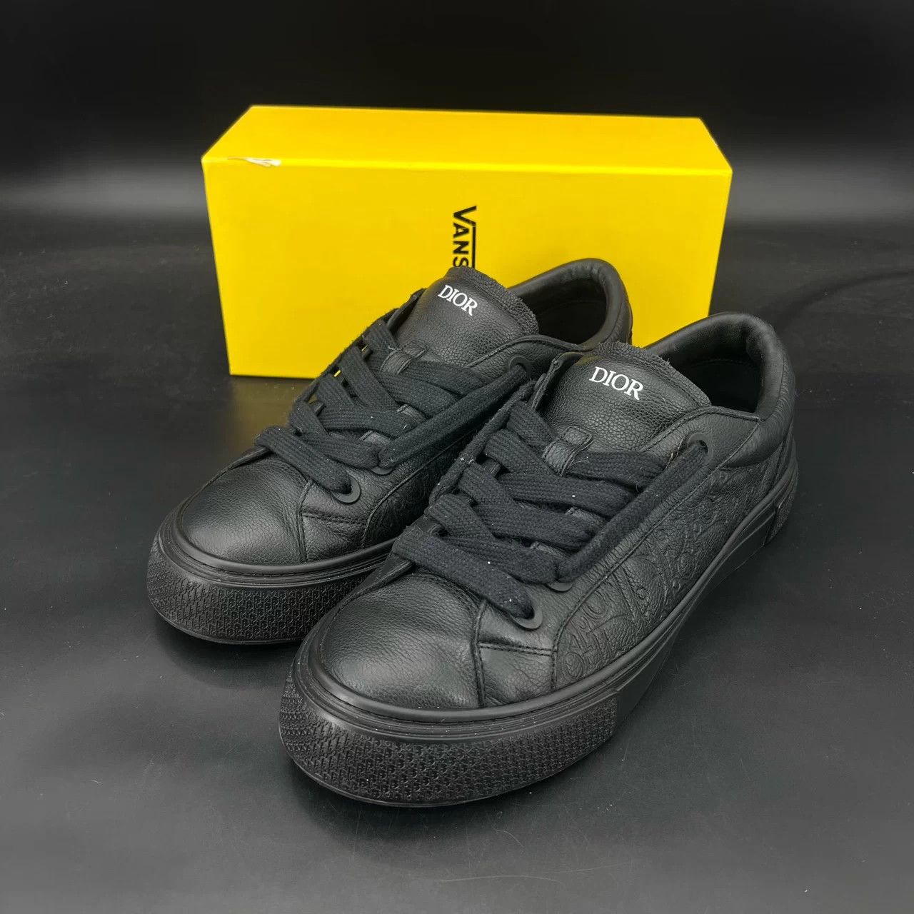 Dior Dior b33 black embossed 46, few wears, taped soles Size US 13 / EU 46 - 1 Thumbnail