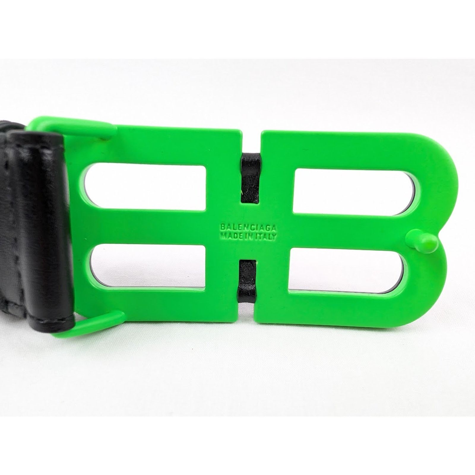 Balenciaga o1rshd1 Q:2 / Size: 85 / BB Hourglass Large Belt Black/Green Size 32 - 7 Thumbnail