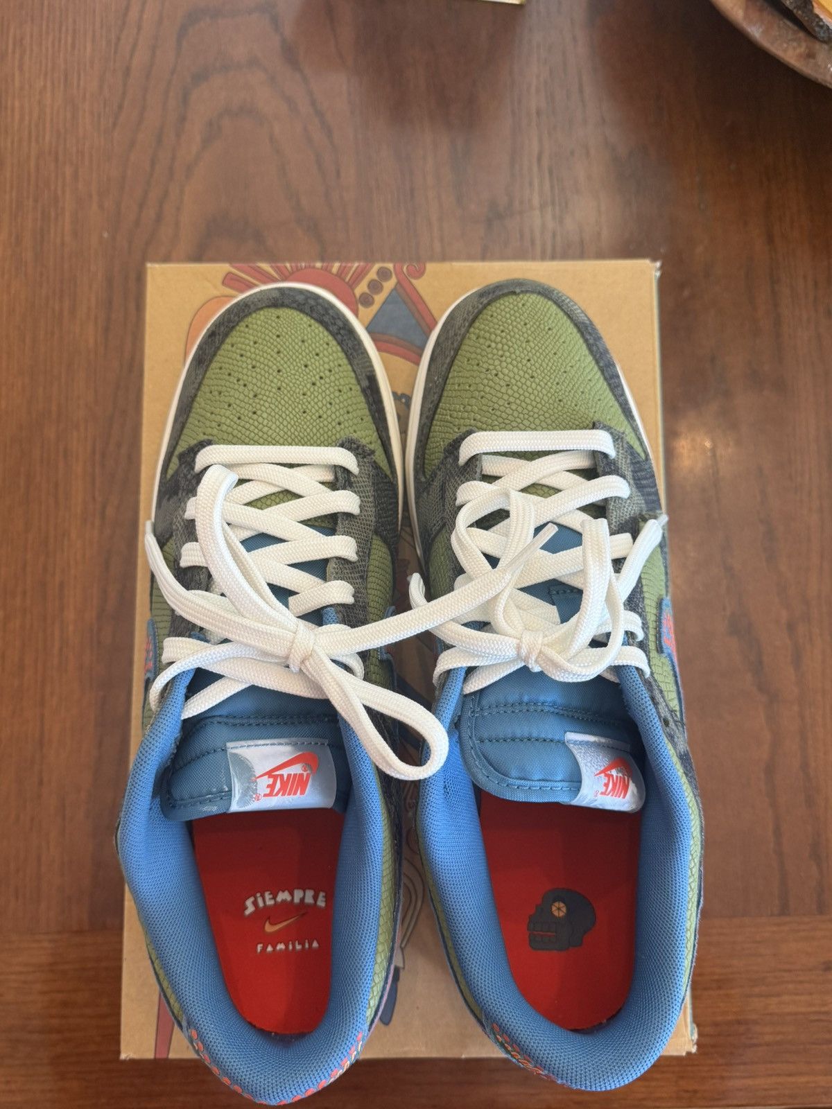 Nike Nike dunk Siempre Familia Size US 11 / EU 44 - 8 Thumbnail