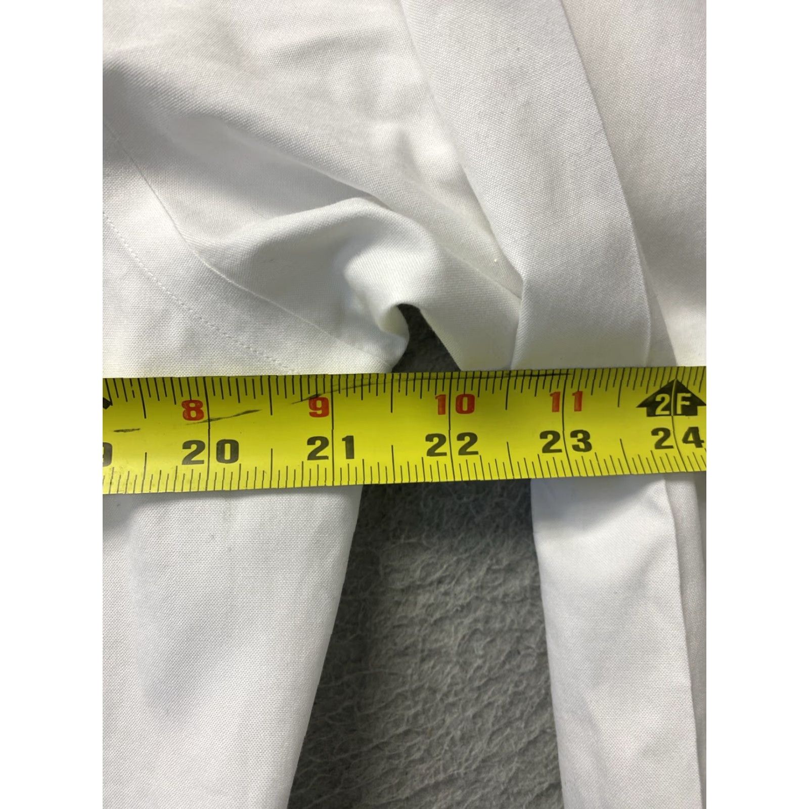 Jos. A. Bank VINTAGE Jos. A. Bank Reserve Dress Shirt Men 15.5 33 White Slim Fit French Cuff Formal Clothing Size 40R - 4 Thumbnail