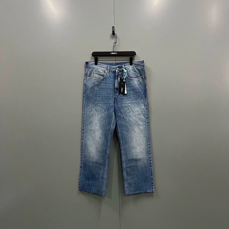 Gucci Gucci Washed denim wide-leg trousers 2502-Nextarrow Size US 36 / EU 52 - 1 Thumbnail