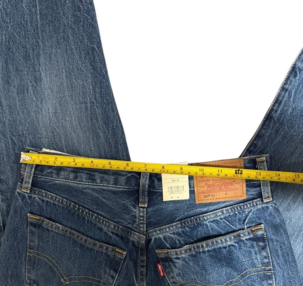 Levi's New Levi's 501 Tapered Leg Jeans Size 26 x 31, Style '81 Size 26" / US 2 / IT 38 - 8 Thumbnail