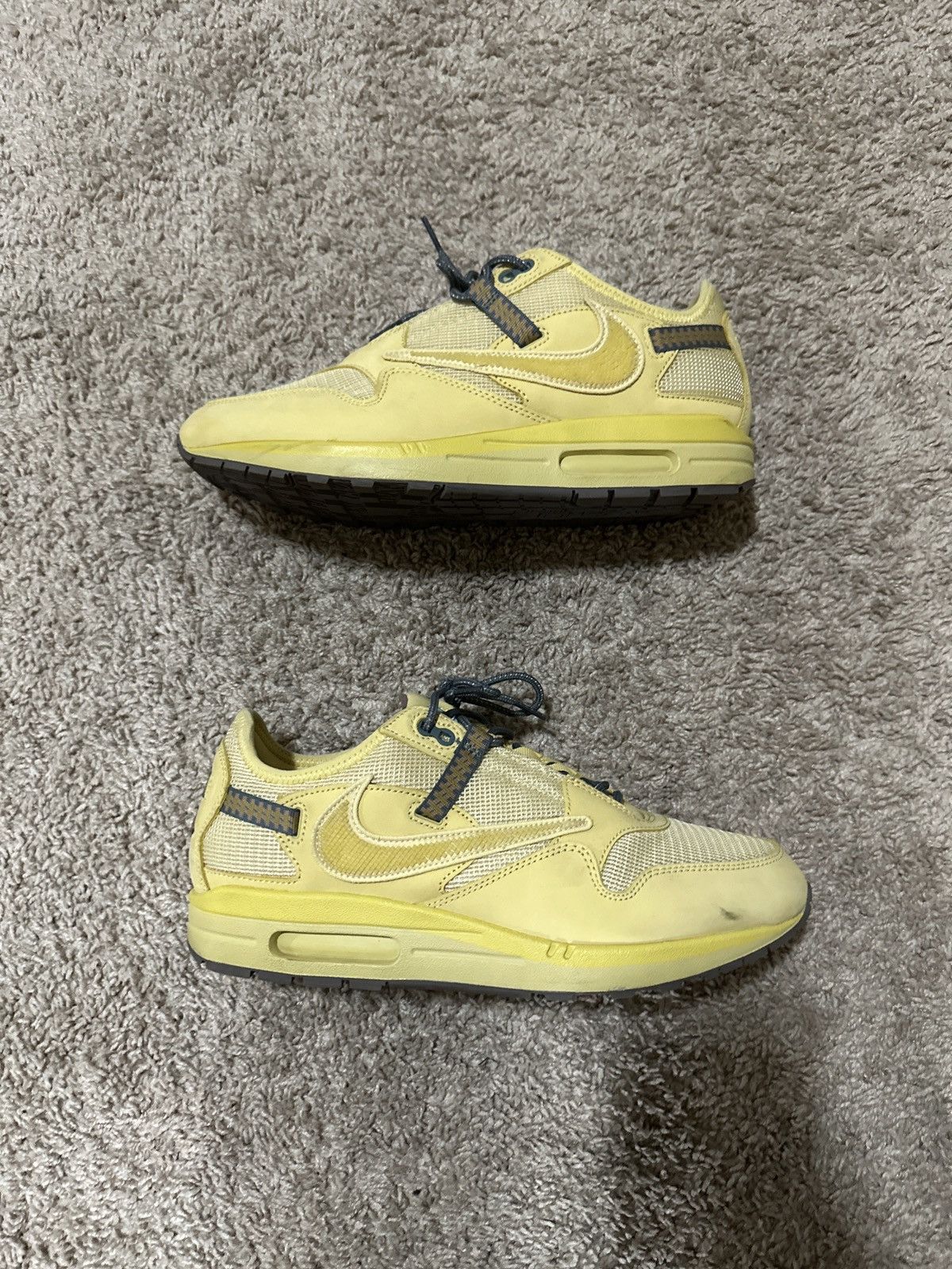 Travis Scott Travis Scott Airmax 1 Size US 11.5 / EU 44-45 - 1 Thumbnail