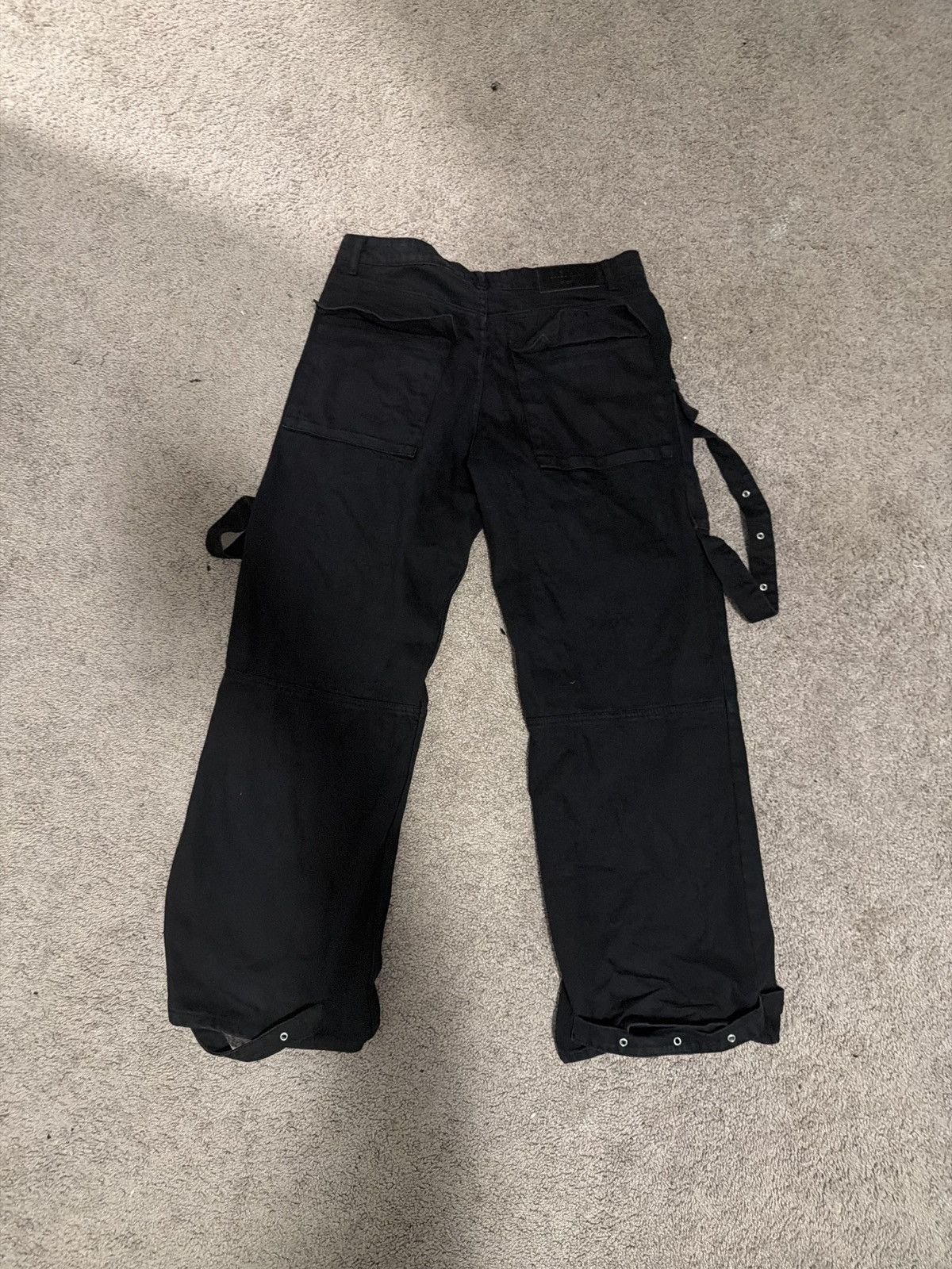 Other Black oversized leg cargo pants Size US 34 / EU 50 - 1 Thumbnail