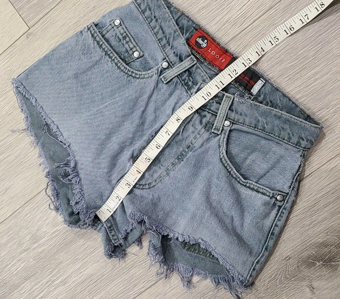 Levi's Vintage Levis Shorts Silver Tab 8 loose High Waist Festival Size 28" / US 6 / IT 42 - 5 Thumbnail