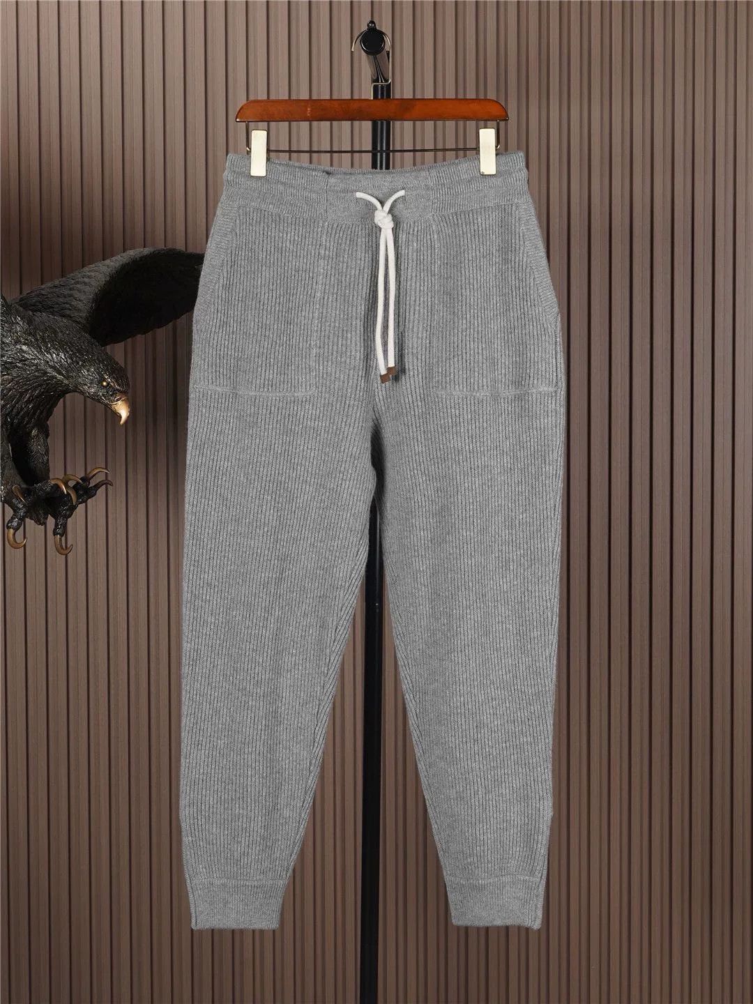 Brunello Cucinelli brunello cucinelli gray cashmere jogger pants Size US 32 / EU 48 - 1 Thumbnail