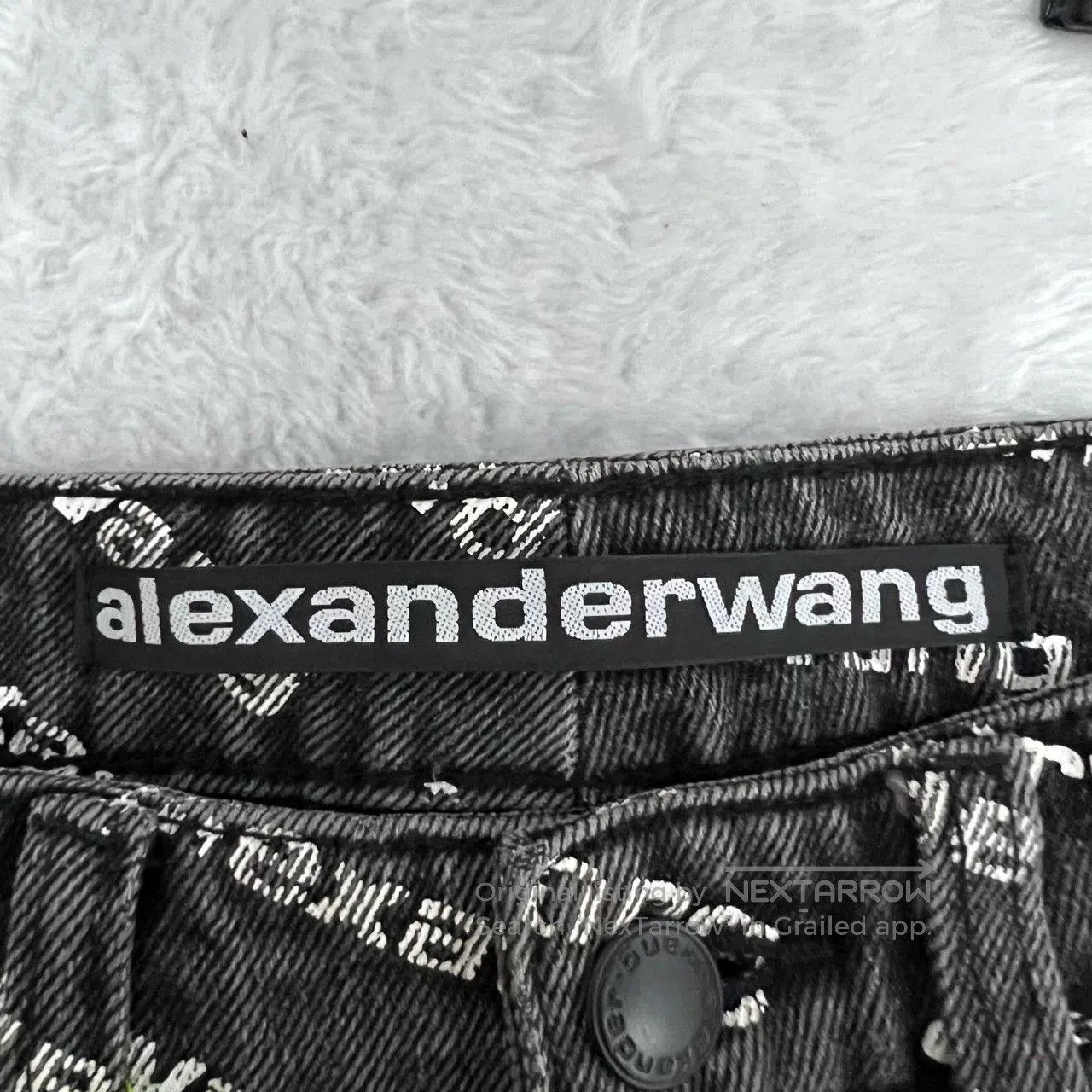 Alexander Wang Alexander Wang Logo Print Jeans. Size 26" / US 2 / IT 38 - 3 Thumbnail