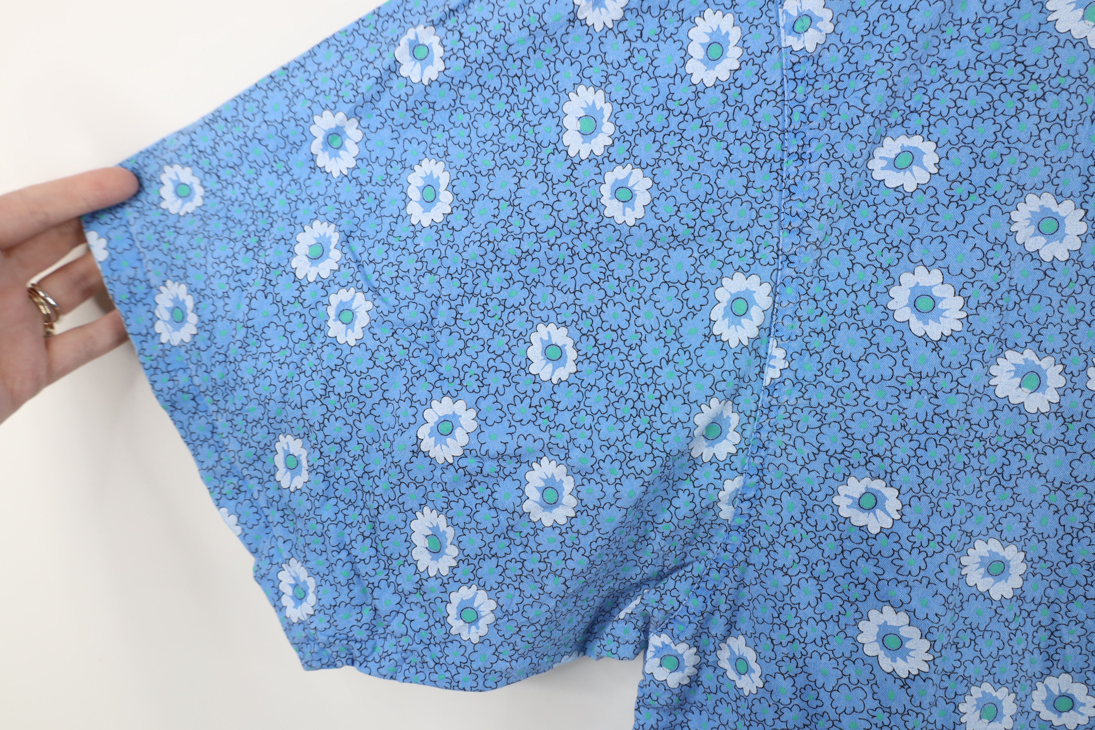 Gotcha Vintage 90s Gotcha Surfing Flower Short Sleeve Button Shirt Size US XL / EU 56 / 4 - 6 Thumbnail