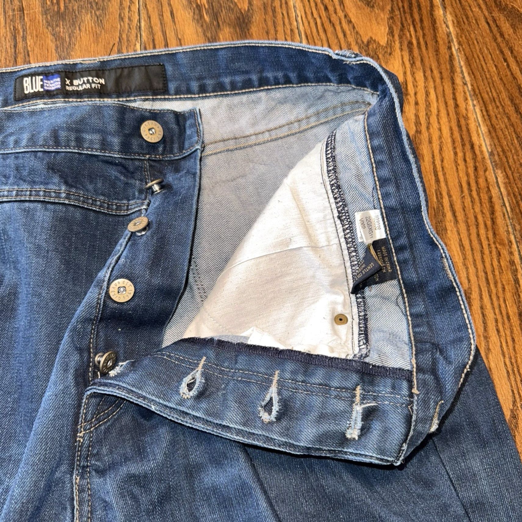 Denime VINTAGE Marithe Francois Girbaud Jeans Mens 40x24 Blue Wide-Leg Baggy Denim Y2K Retro 90s Hip Hop Streetwear Mens Size US 40 / EU 56 - 4 Thumbnail