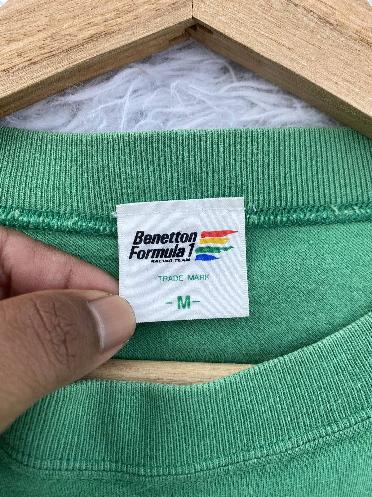 United Colors Of Benetton Rare United Colors of Benetton Spellout Big Logo Tshirt Size US L / EU 52-54 / 3 - 8 Thumbnail