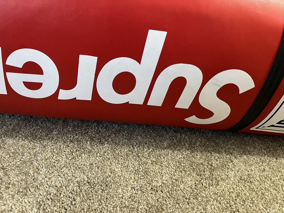 Everlast × Supreme Heavy Bag 70lbs. Size ONE SIZE - 6 Thumbnail