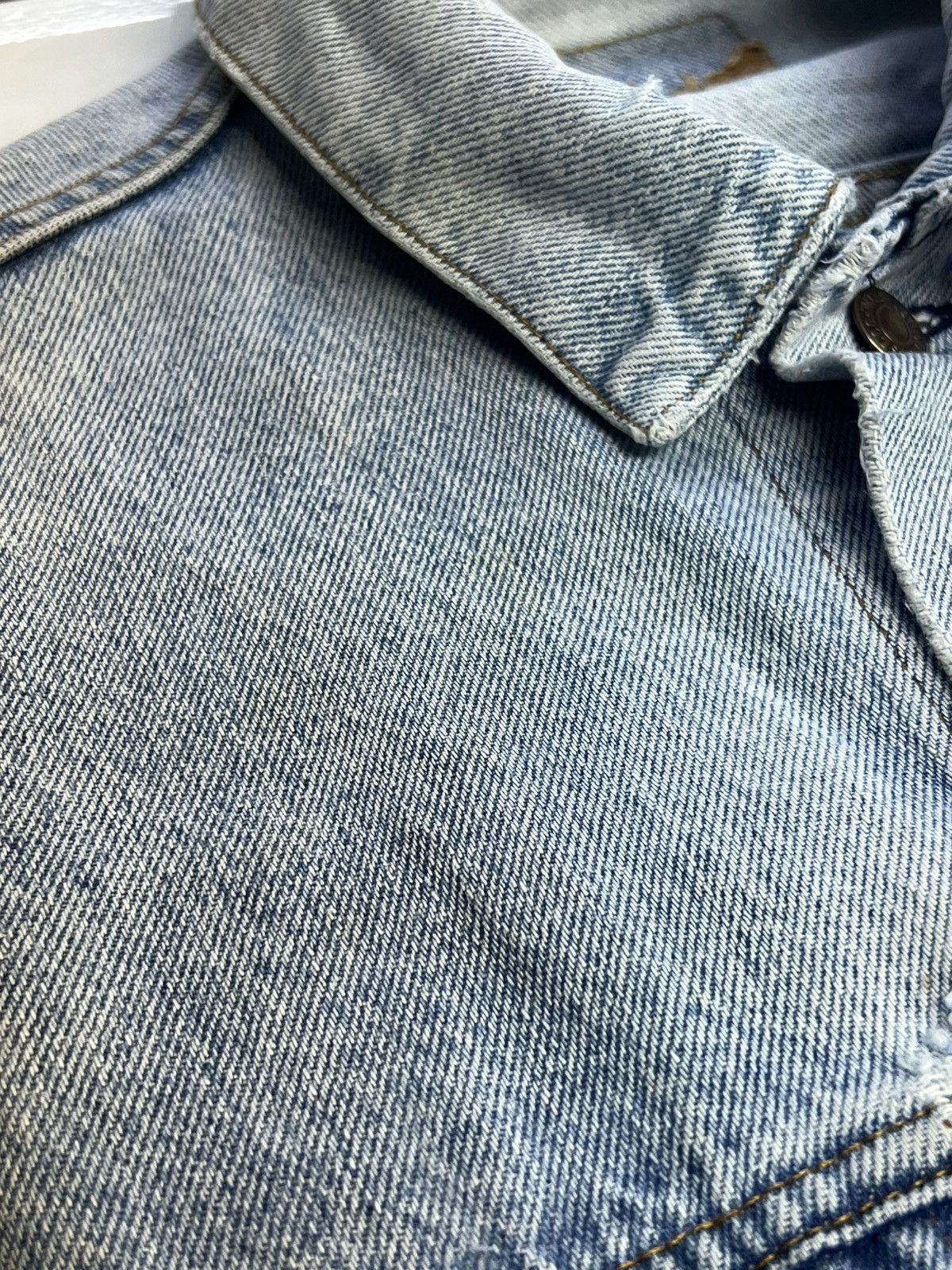 Levi's × Vintage Vintage 80s/90s Levi's Jean Jacket Faded Blue Size Medium Size US M / EU 48-50 / 2 - 12 Thumbnail