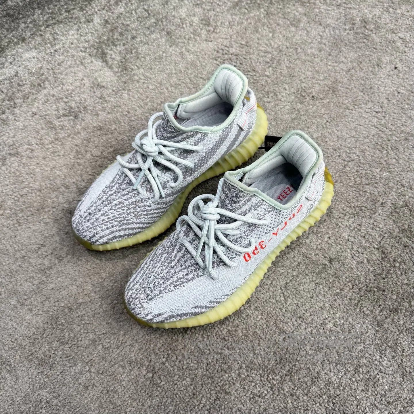 Yeezy Yeezy Boost 350 V2 Ice Blue. Size US 9 / EU 42 - 1 Thumbnail
