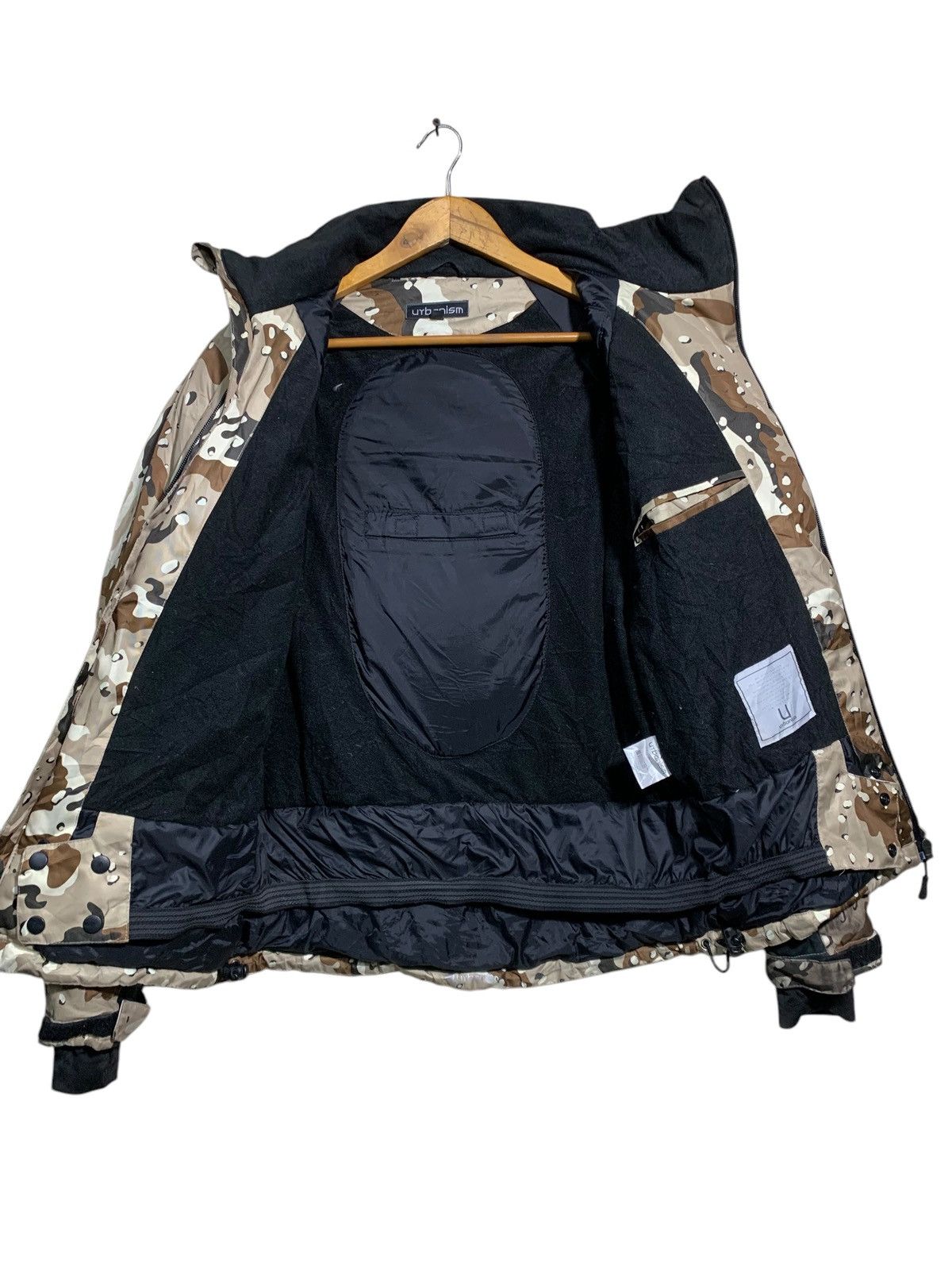 Kadoya × Sports Specialties 🔥RARE URBANISM C.CHIPS CAMO RIDING JACKETS Size US M / EU 48-50 / 2 - 9 Thumbnail