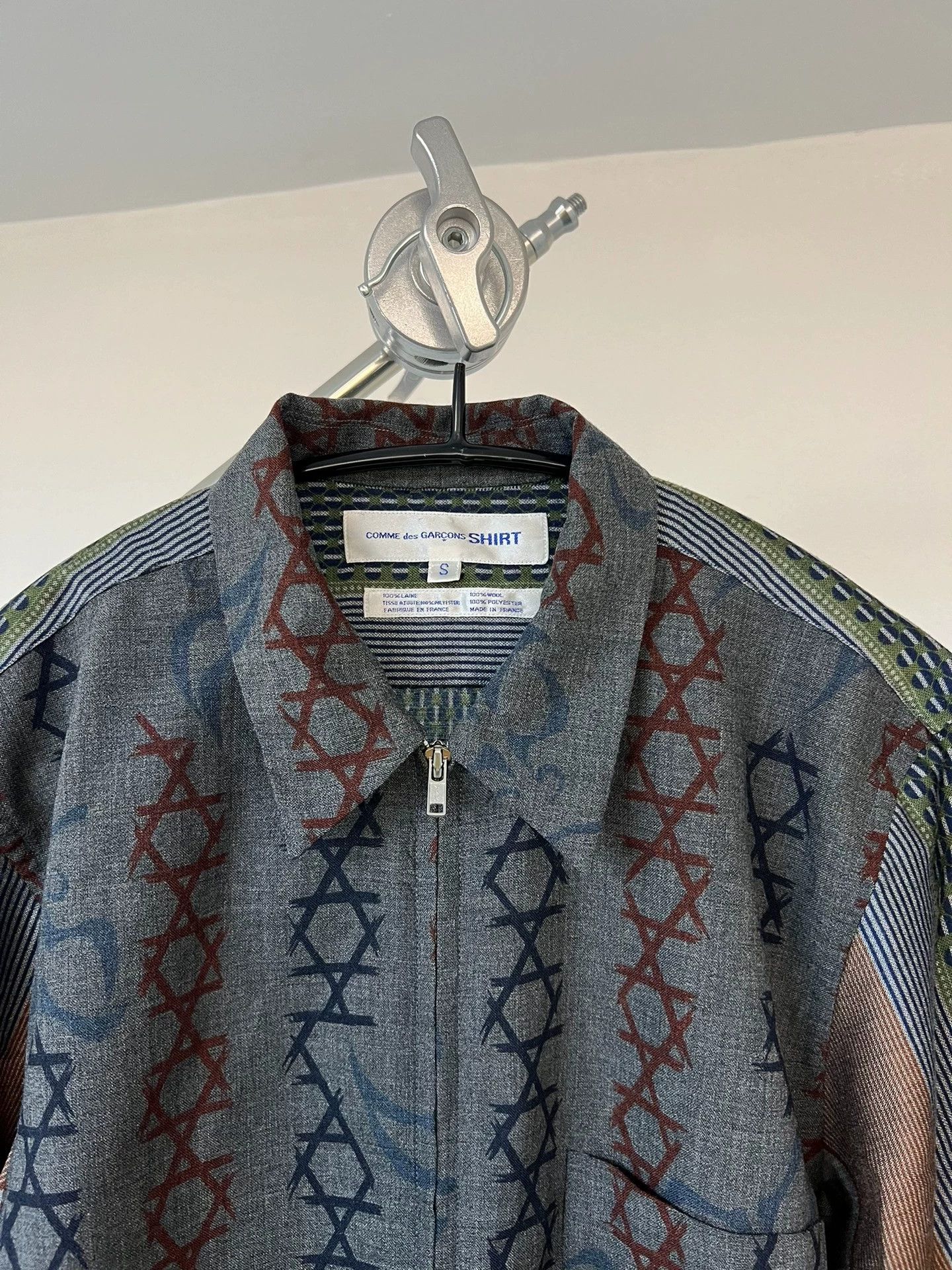 Comme des Garcons Comme des Garçons ethnic print zip shirt jacket S Size US S / EU 44-46 / 1 - 3 Thumbnail