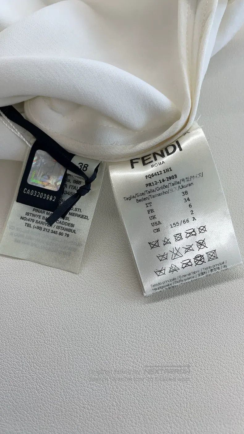 Fendi Fendi White Runway Skirt Size 25" / US 0 / IT 36 - 4 Thumbnail