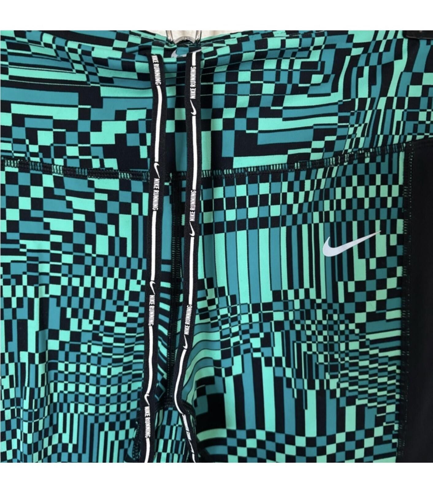 Nike (NIKE) Stylish Green Patterned womens Leggings Size 32" / US 10 / IT 46 - 6 Thumbnail