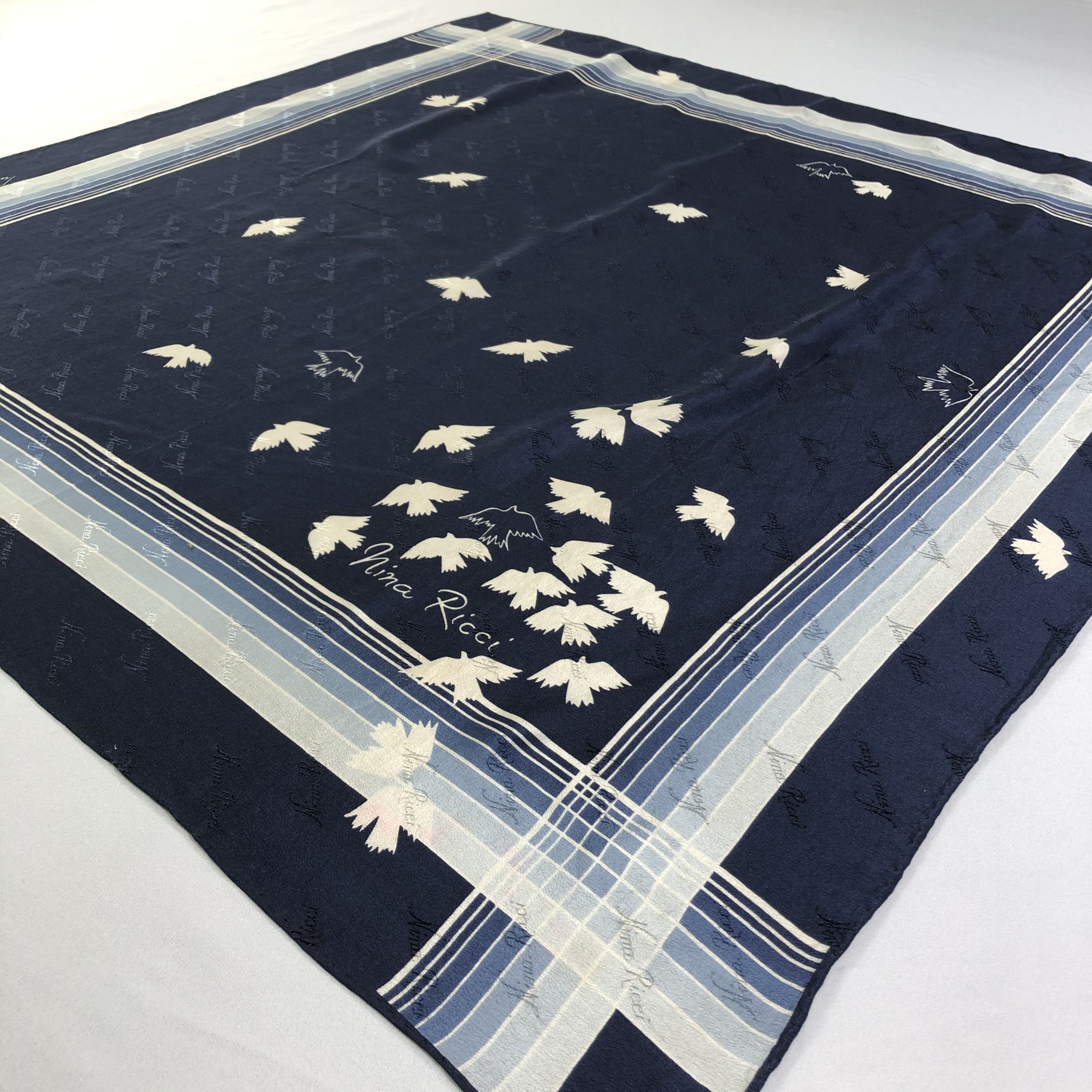 Nina Ricci × Vintage Vintage Nina Ricci Silk Scarf Size ONE SIZE - 4 Thumbnail