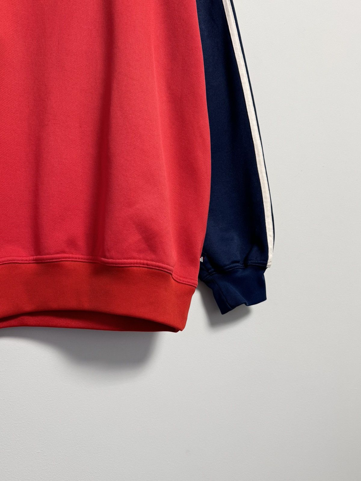 Vintage Adidas Vintage 90’s sweatshirt Big logo hype y2k Size US M / EU 48-50 / 2 - 2 Thumbnail