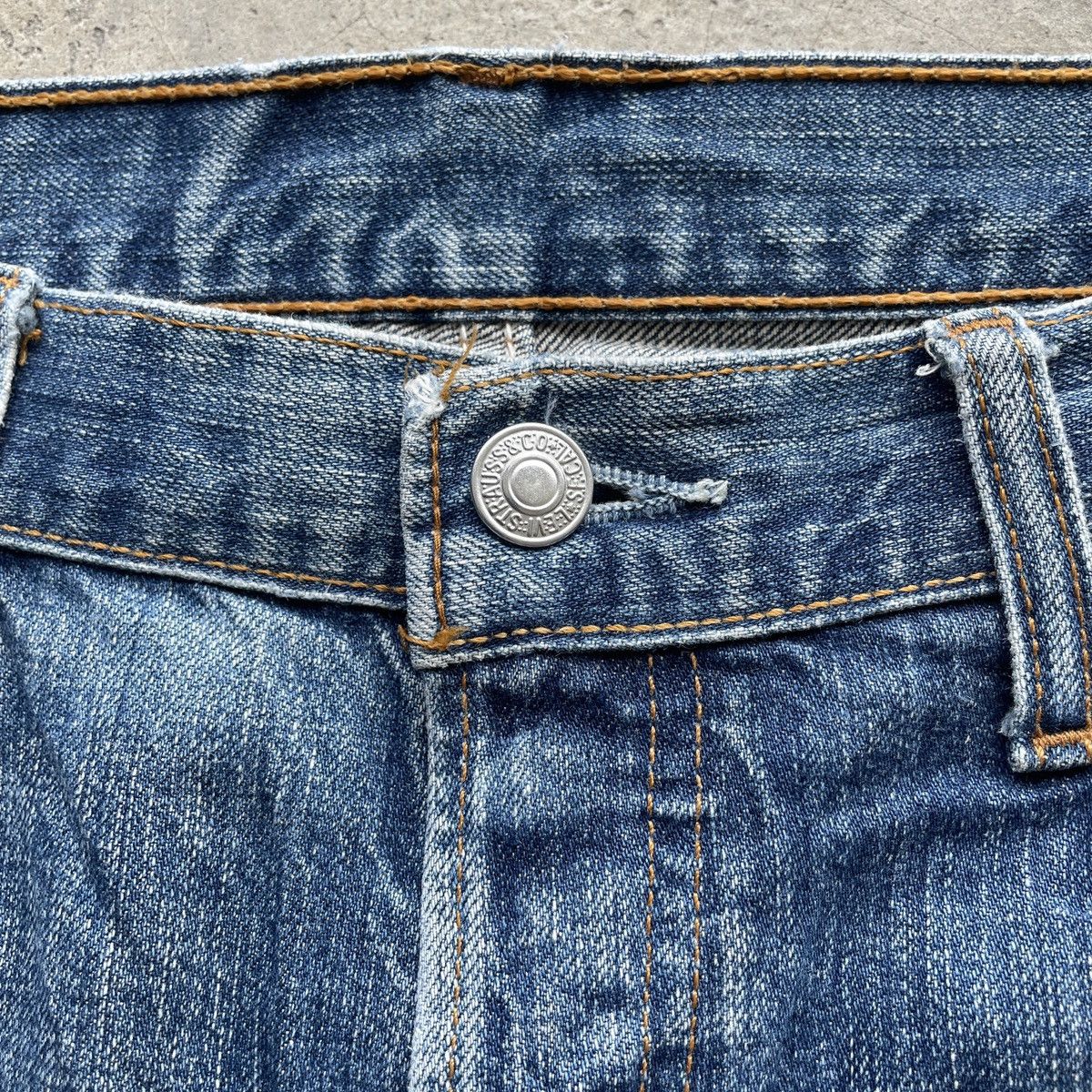 Levi's Vintage Clothing Vintage Levi’s 501 Ripped Faded Distressed Jeans Pants Denim Size US 35 - 6 Thumbnail