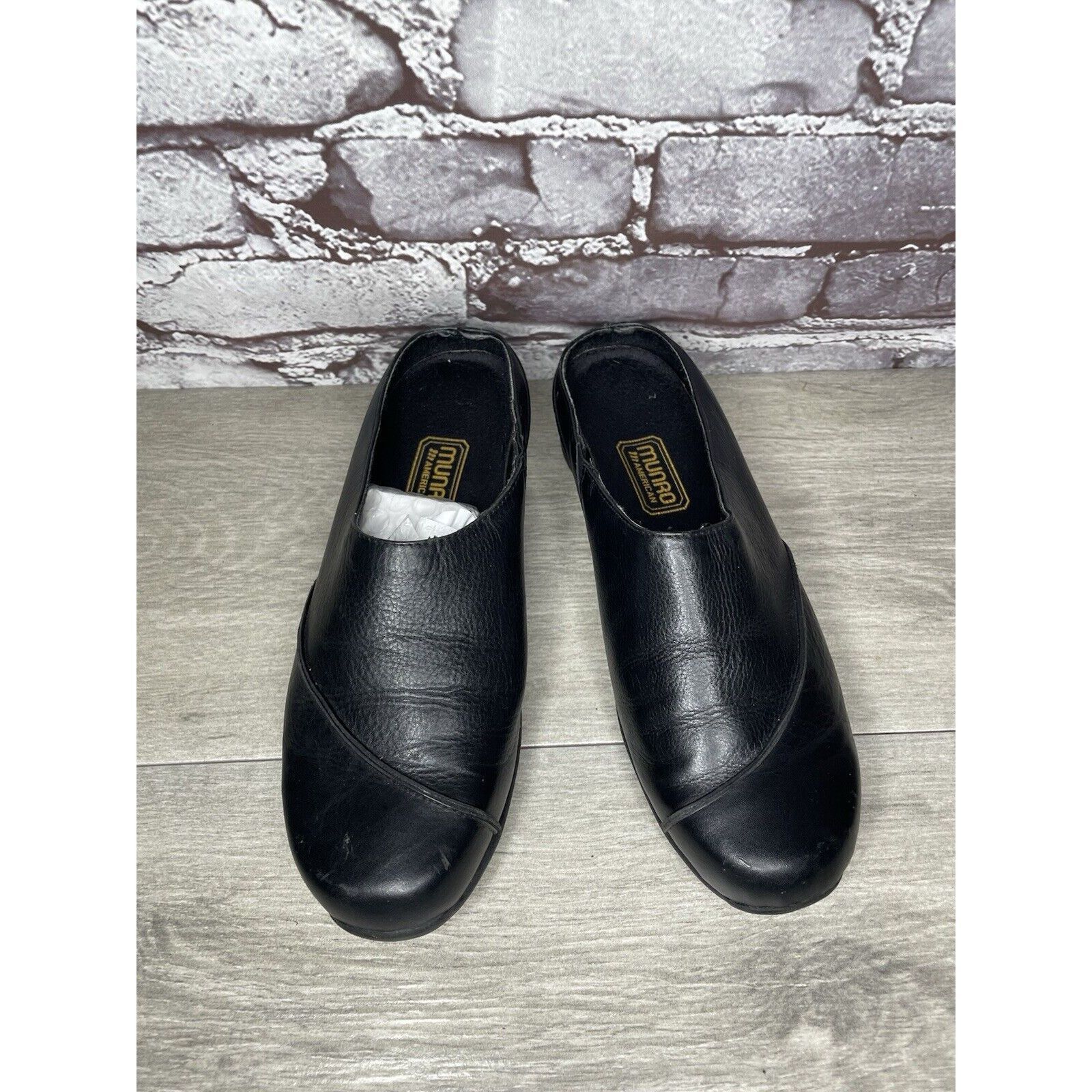 Other Munro American Black Leather SlipOn Slingback Mules Shoes Wo Size US 6 / IT 36 - 13 Thumbnail