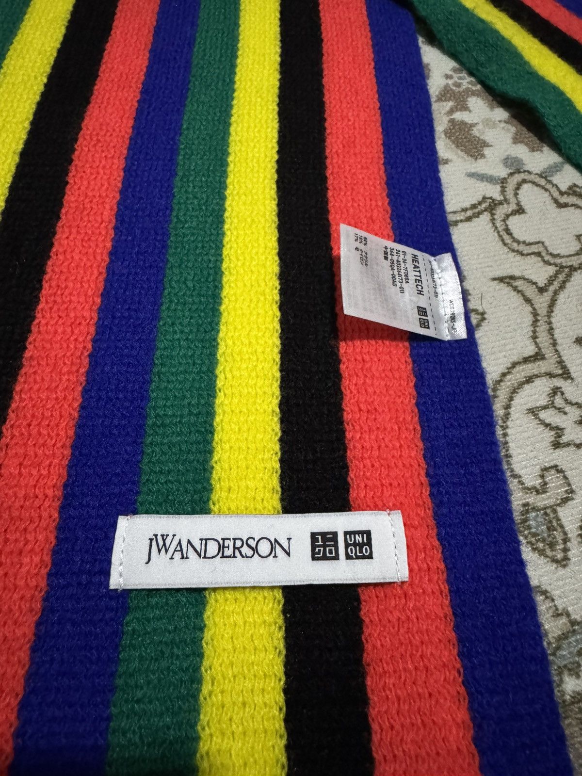JW Anderson × Rainbow 🌈 Winter Session JW Anderson x Uniqlo Heattech Striped Scarf Size ONE SIZE - 3 Thumbnail