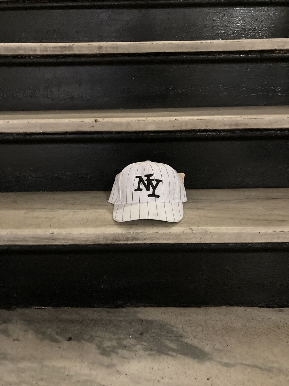 Other New York Cap Size ONE SIZE - 2 Thumbnail