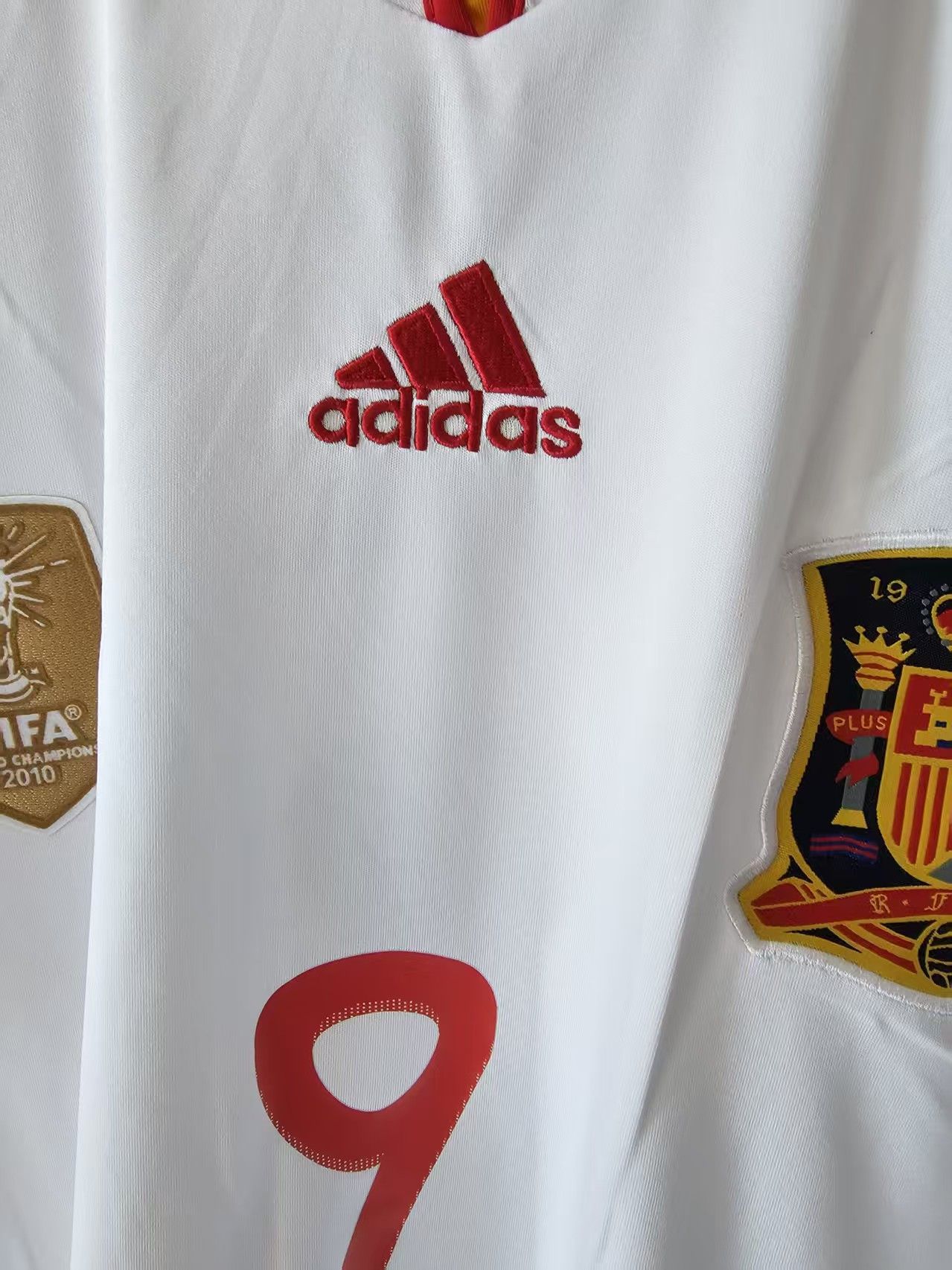 Other 2011 2012 Spain #9 Torres Jersey White Size US S / EU 44-46 / 1 - 6 Thumbnail